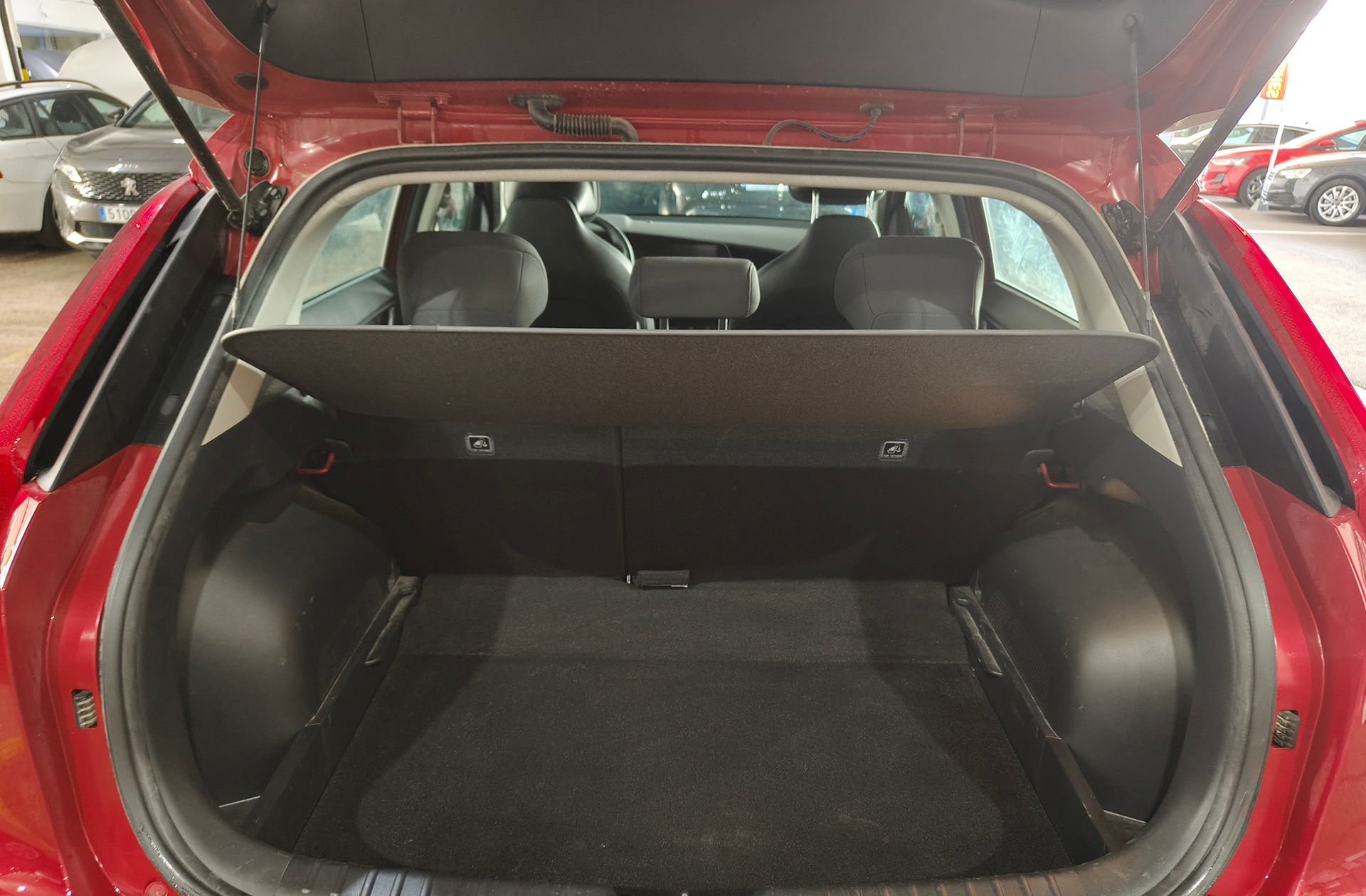 Kia Niro 1.6 GDi HEV Concept - foto 15