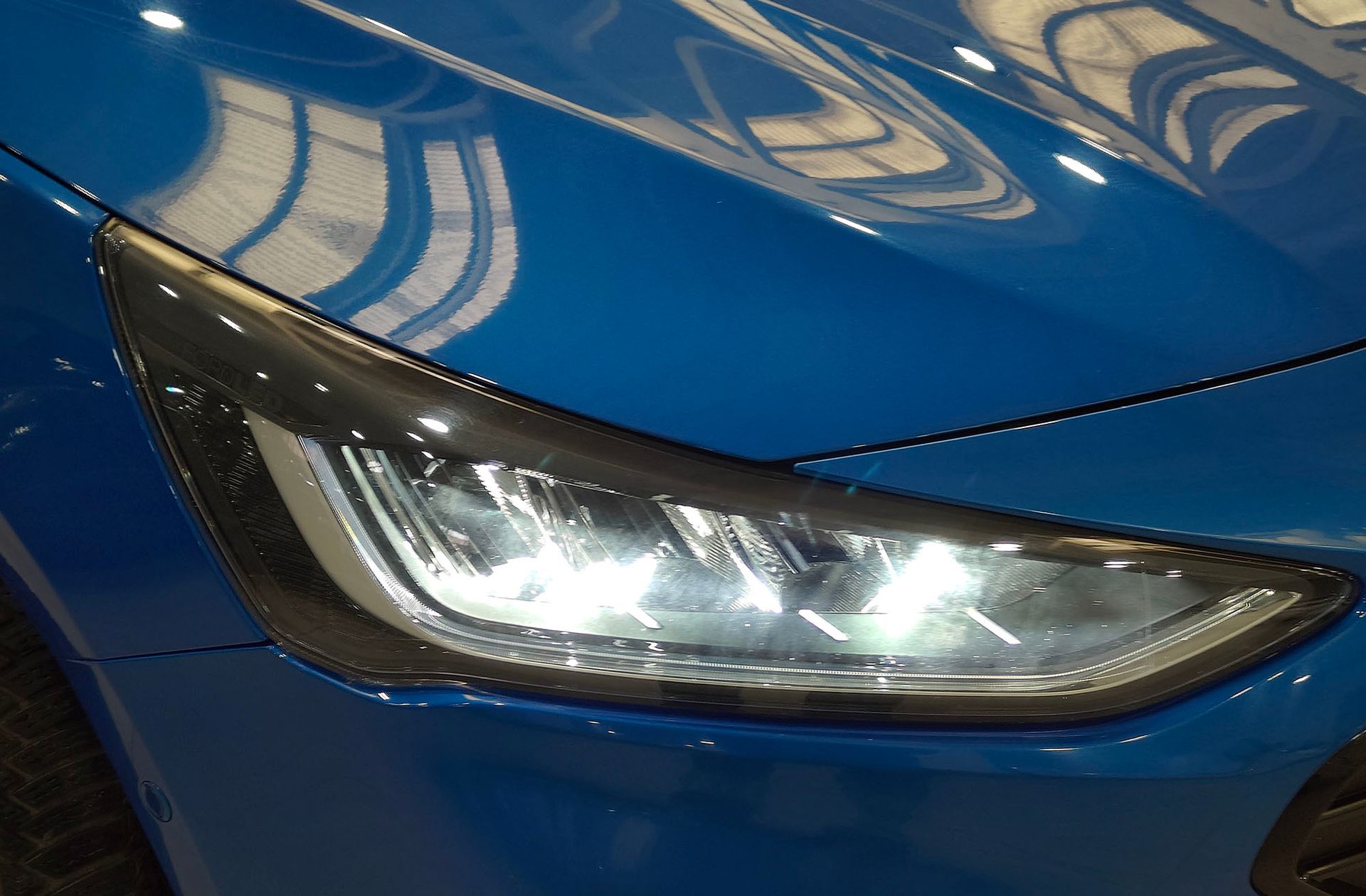 Ford Focus 1.0 EcoBoost MHEV ST-Line - foto 18