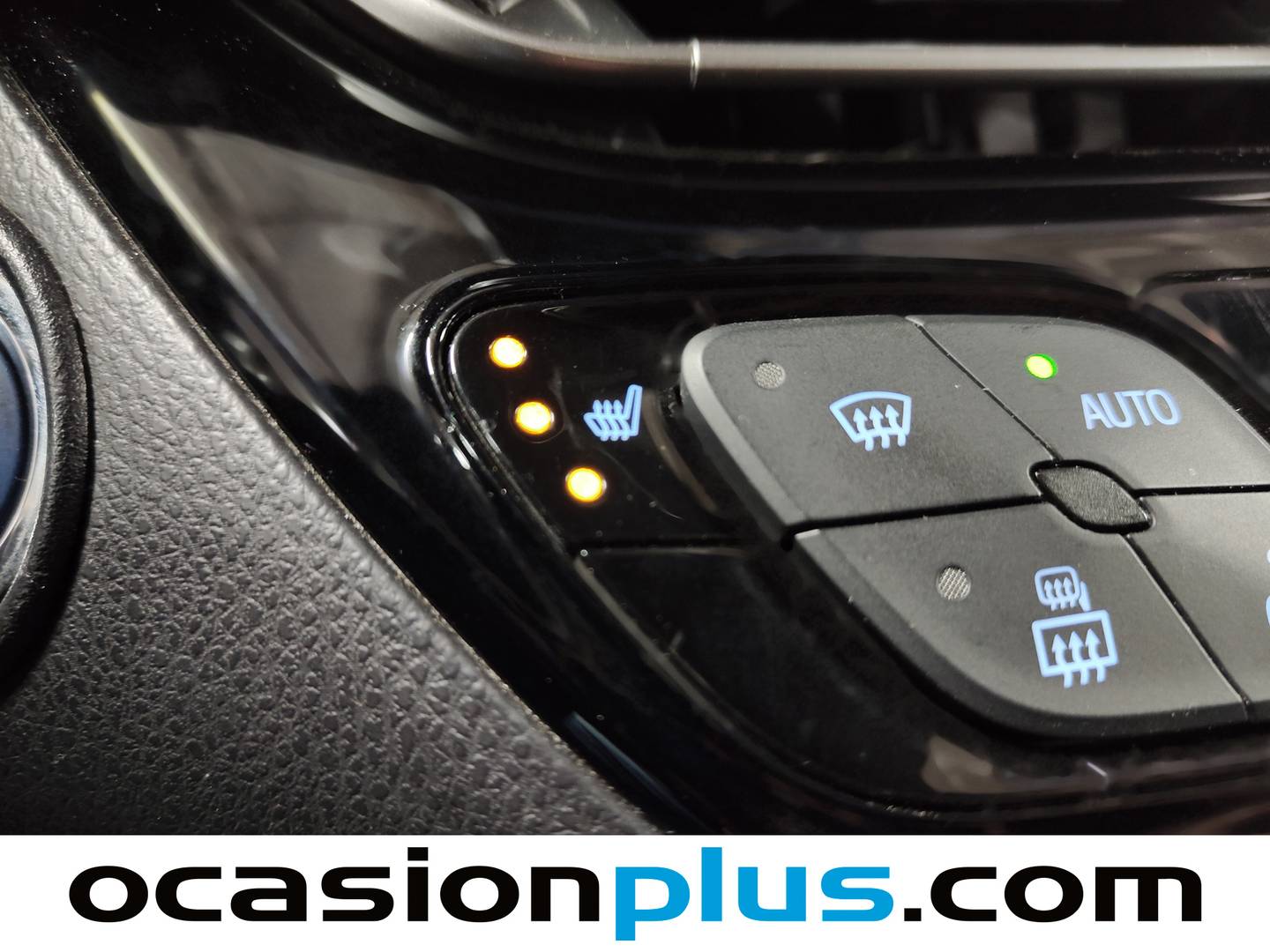 Foto Toyota C-HR Toyota C-HR 1.8 125H Style Plus (122 CV)