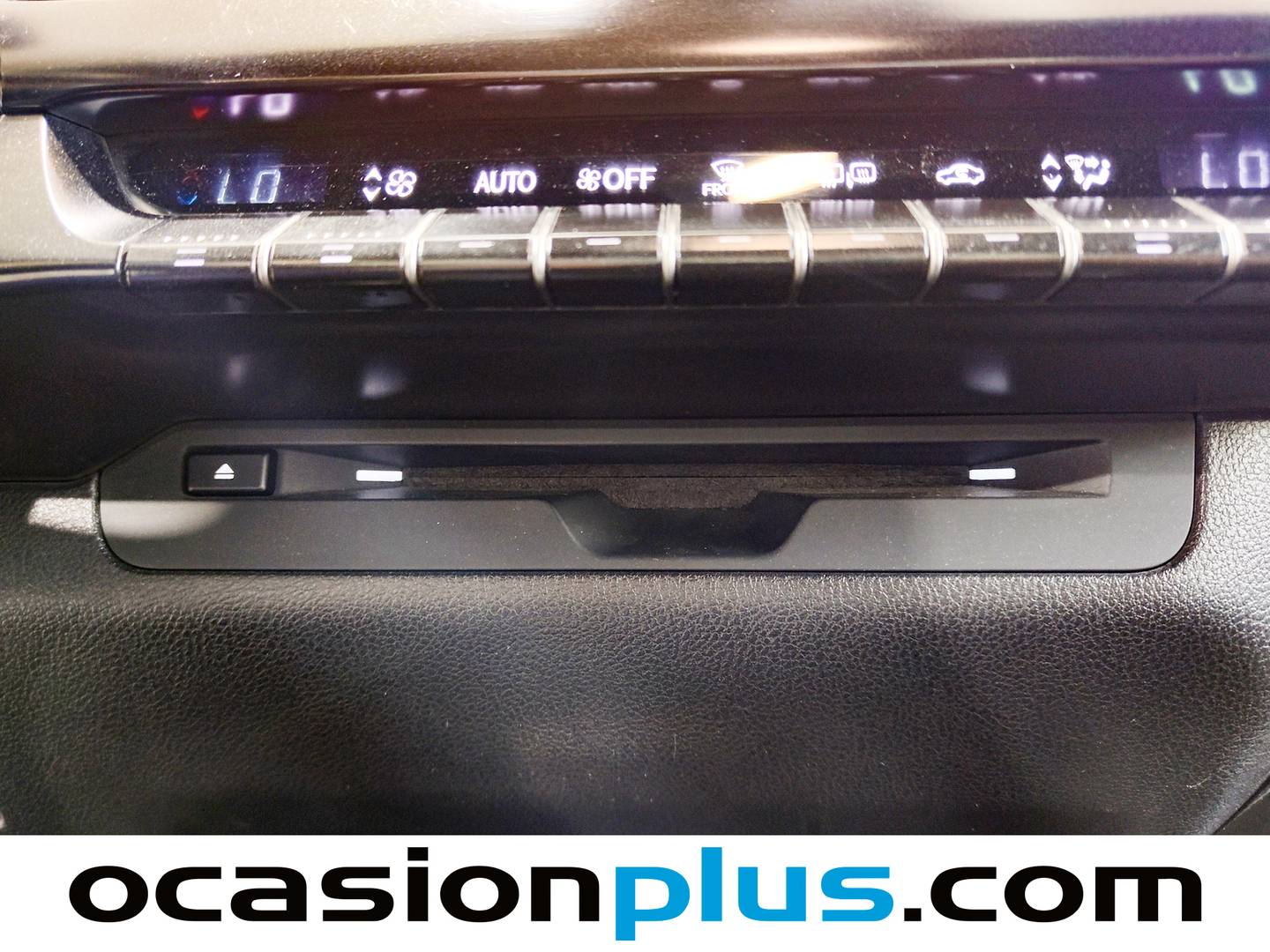 Foto Lexus UX Lexus UX 250h Business 2WD (184 CV)