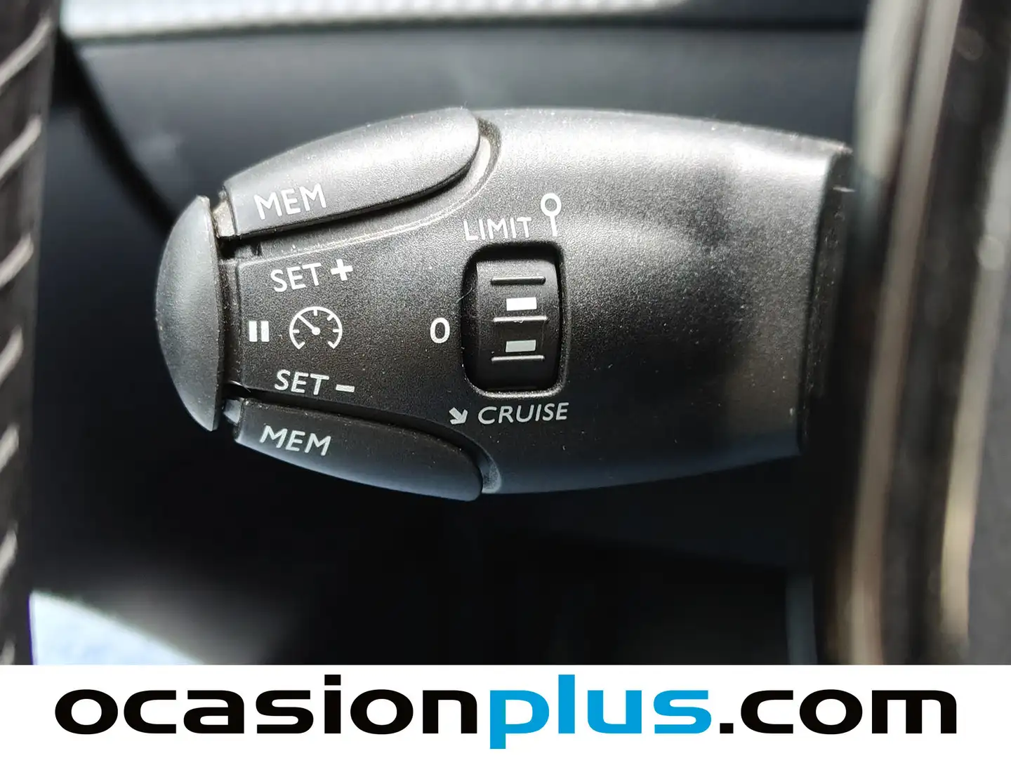 Foto Peugeot 208 Peugeot 208 PureTech 100 Allure (100 CV)