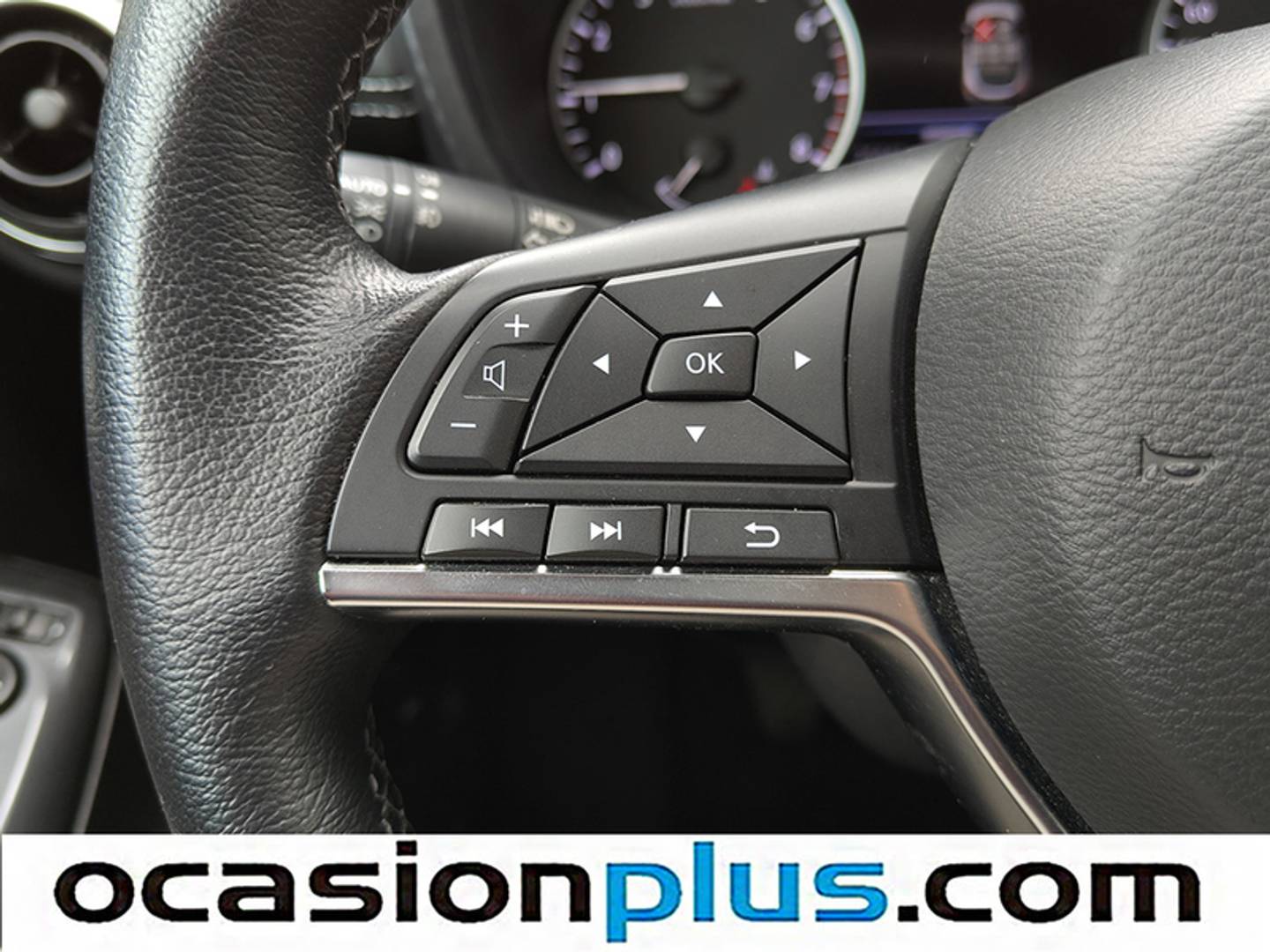 Foto Nissan JUKE Nissan Juke DIG-T N-Connecta 4x2 (114 CV)