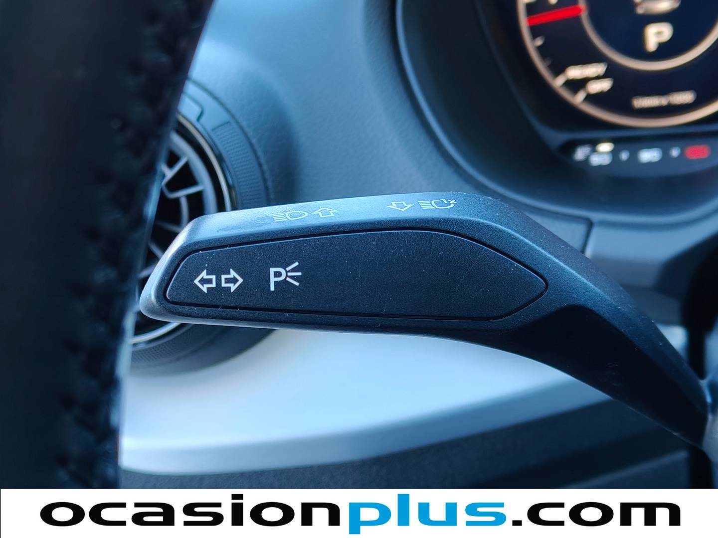 Audi Q2 Audi Q2 design 30 TDI (116 CV) S tronic Pack S-Line seminuevo