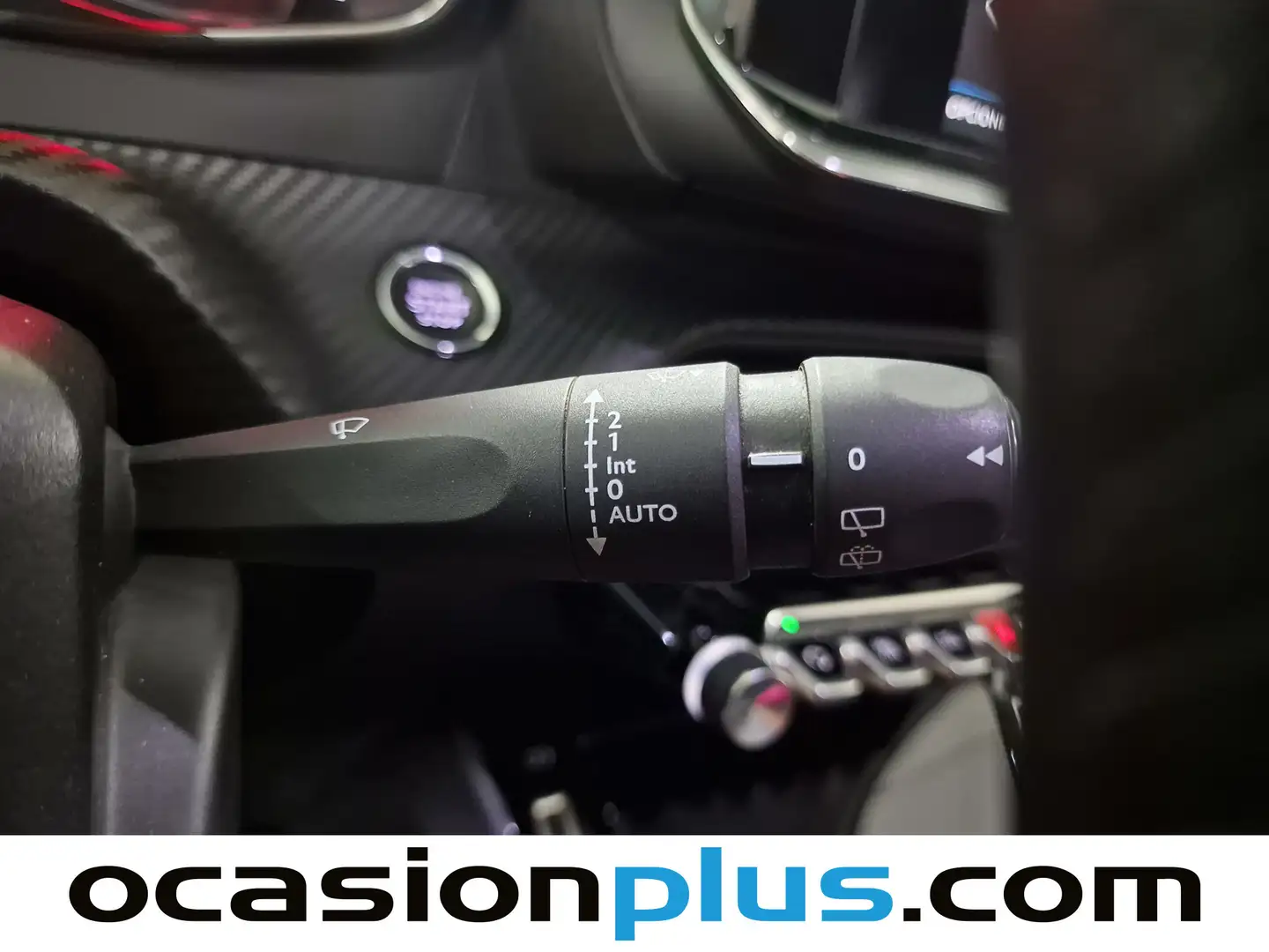 Foto Peugeot 2008 Peugeot 2008 BlueHDi 110 Allure (110 CV)