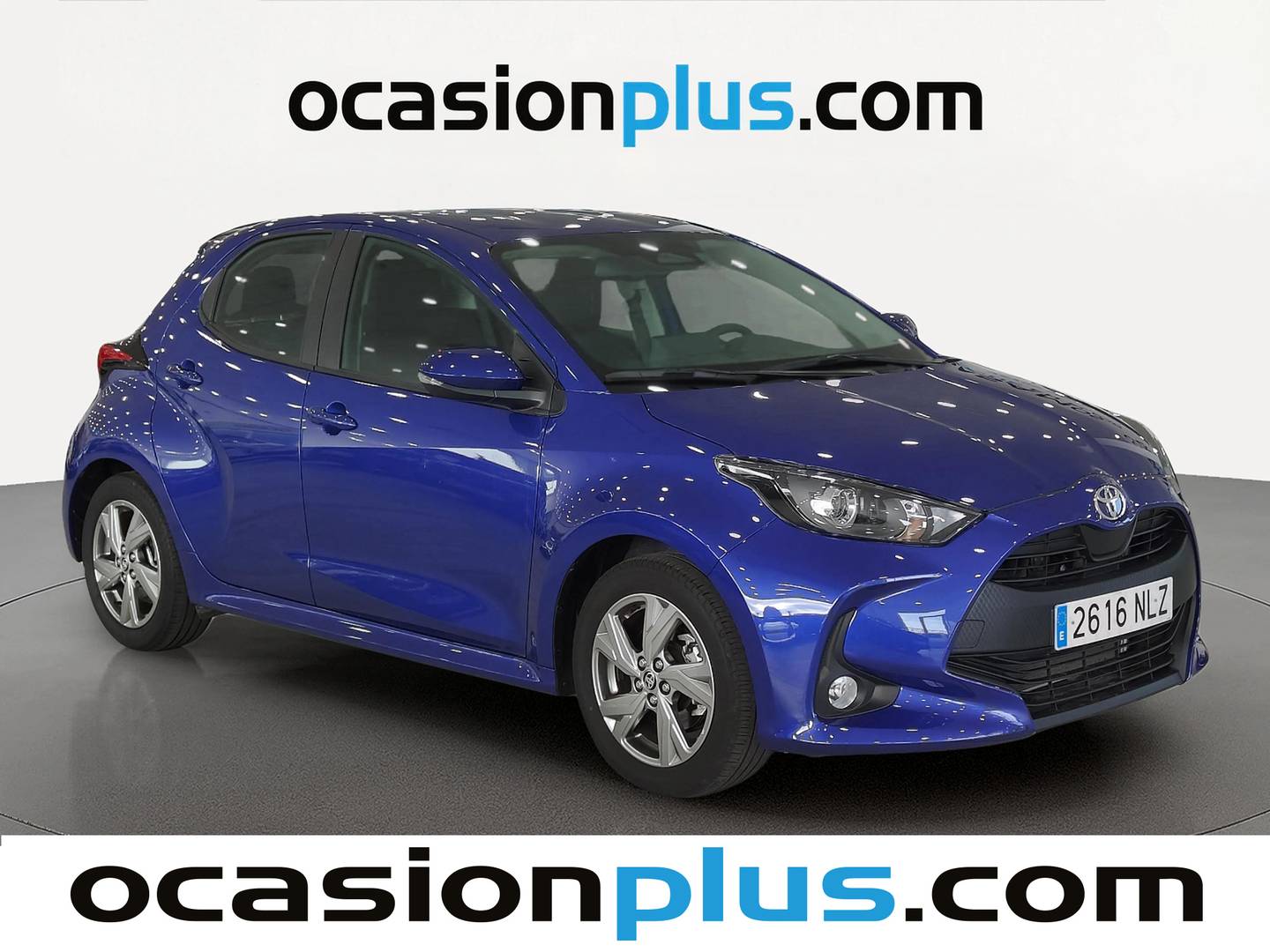 Foto delantera Toyota Yaris Toyota Yaris 120H Active Plus (116 CV) derecha