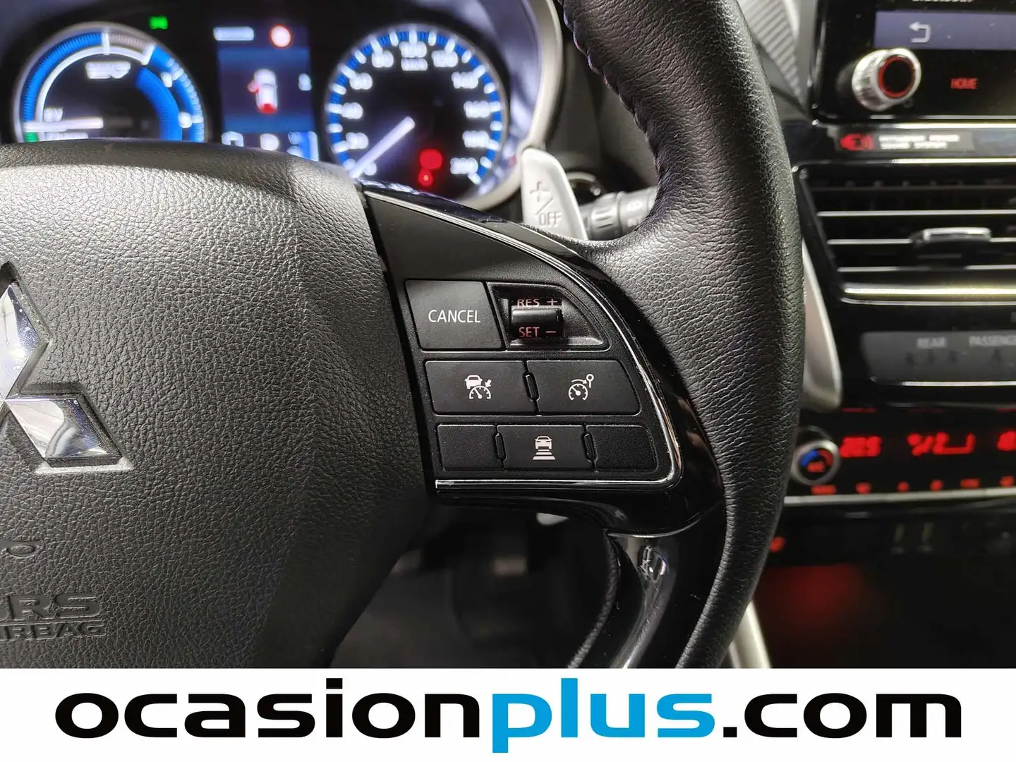 Foto Mitsubishi Eclipse Cross Mitsubishi Eclipse Cross 2.4 PHEV Kaiteki 4WD Auto (188 CV)