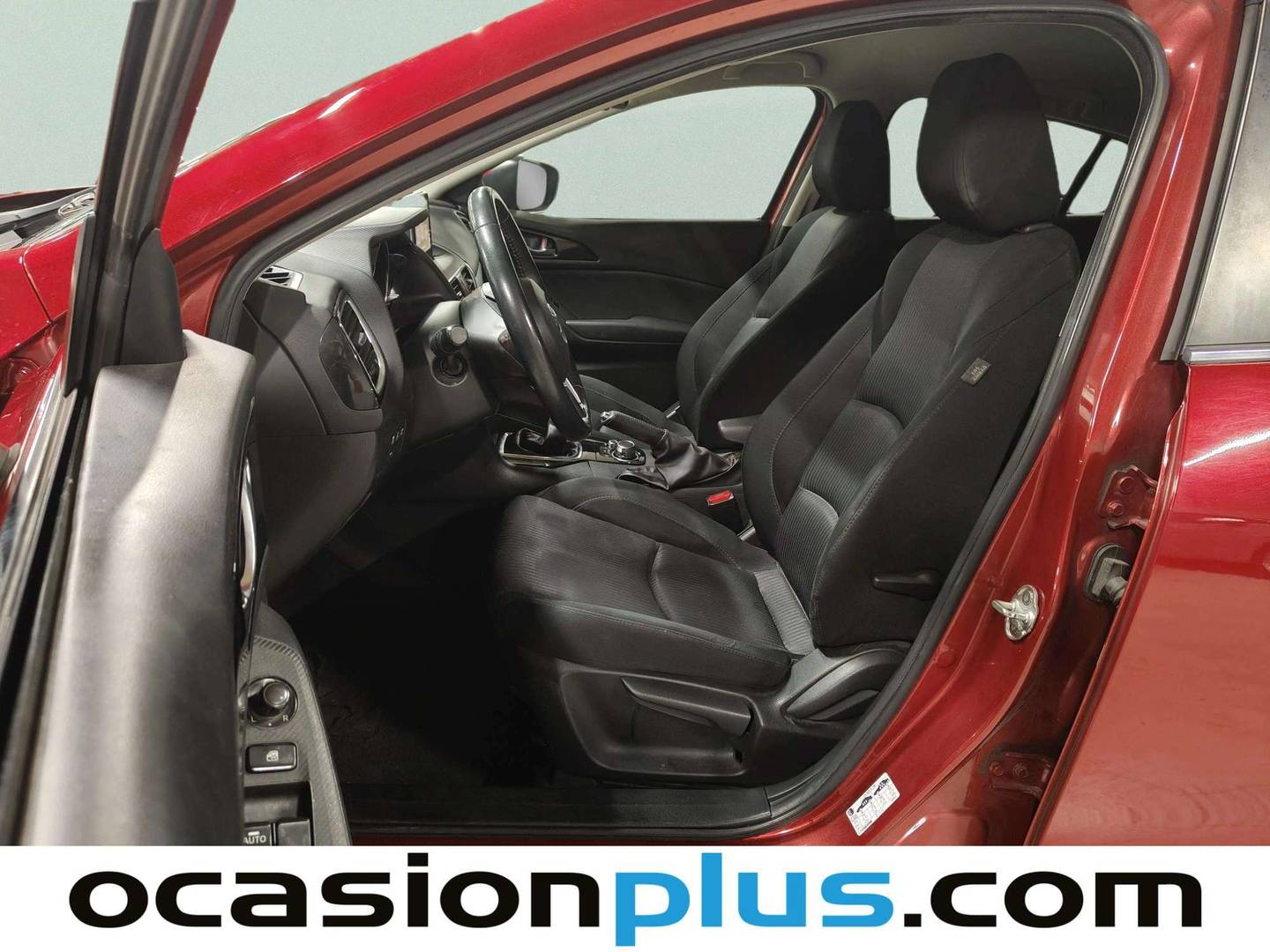 Foto asientos delanteros Mazda Mazda3 Mazda Mazda 3 2.0 GE Luxury MT (120 CV)