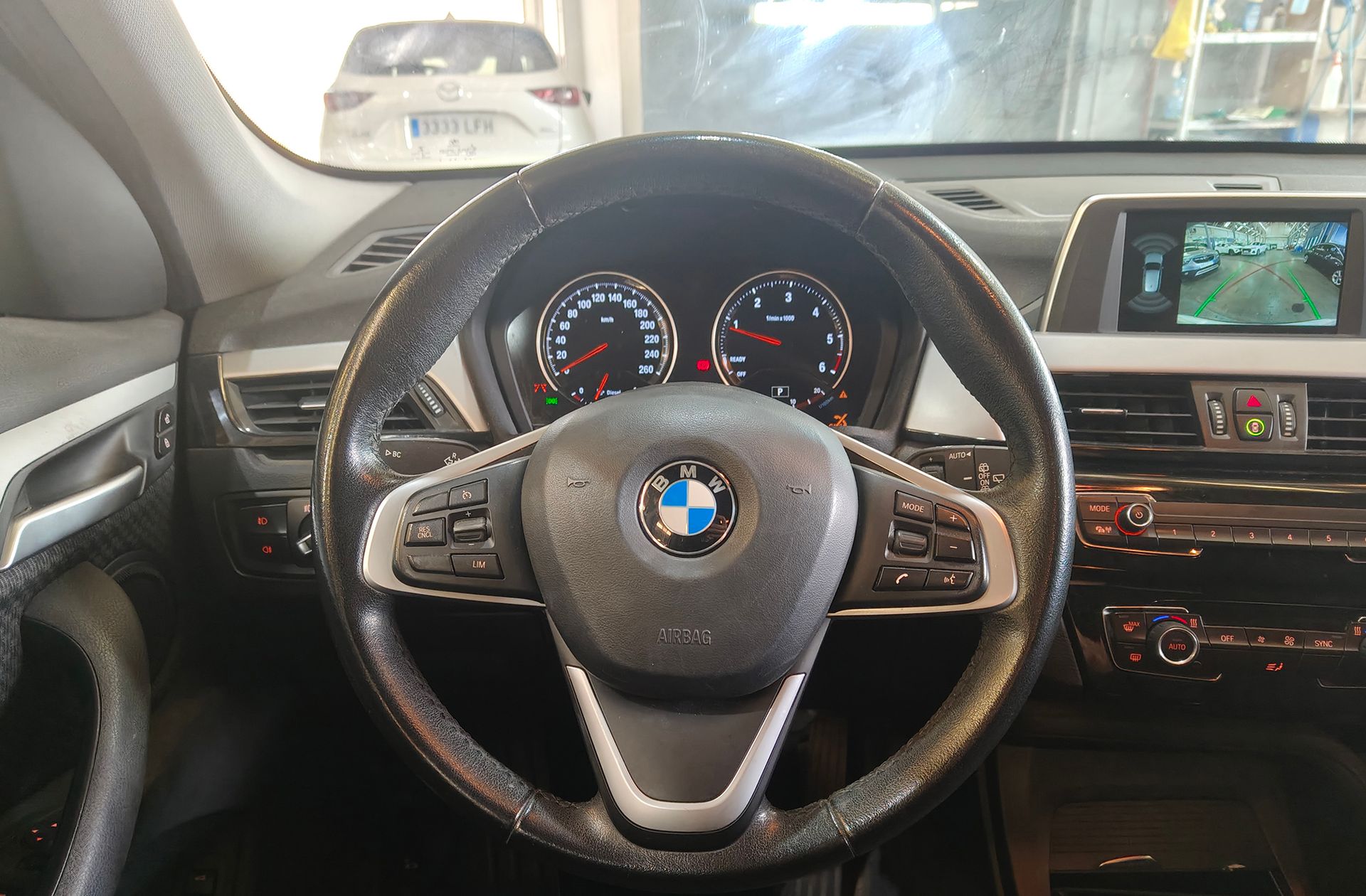 BMW X1 sDrive18d - foto 23