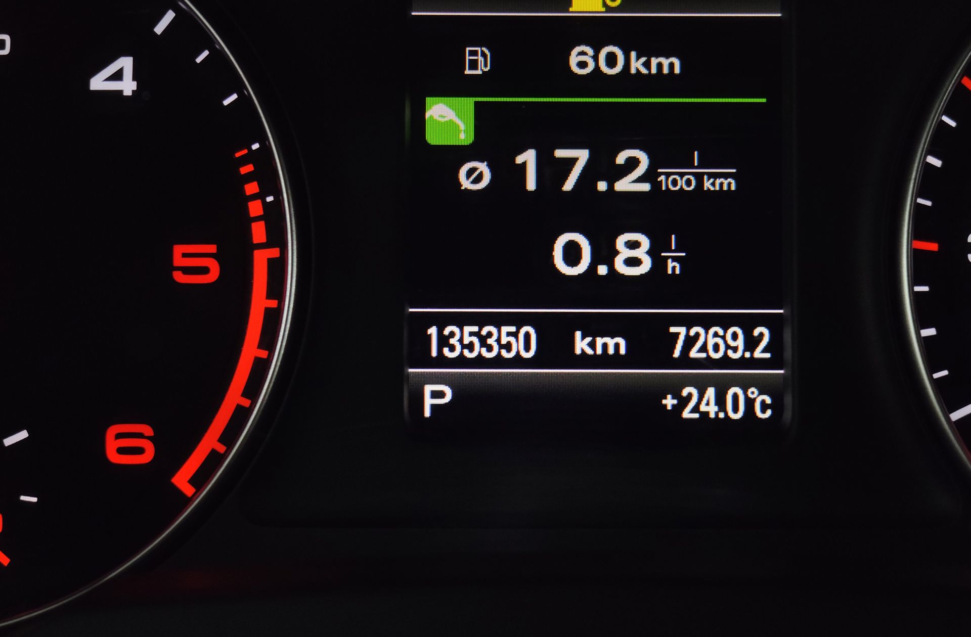 Audi Q3 design edition 2.0 TDI S tronic - foto 10