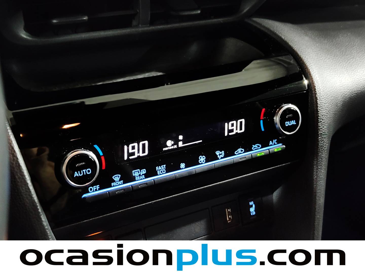 Paquetes del Toyota Yaris Cross Toyota Yaris Cross 120H Adventure (116 CV) 4x4