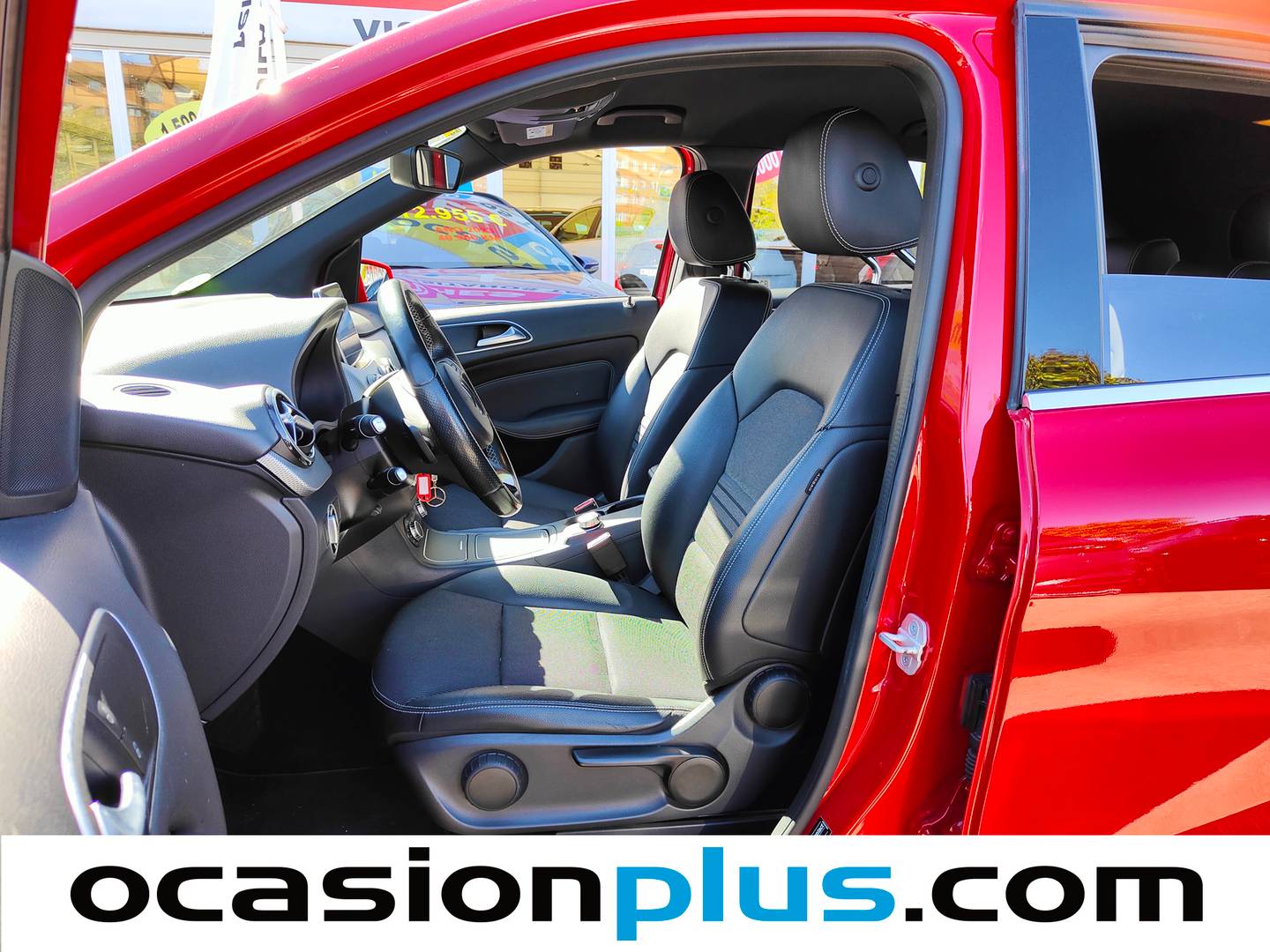 Foto asientos delanteros Mercedes Clase B Mercedes-Benz Clase B 200 CDI (136 CV)