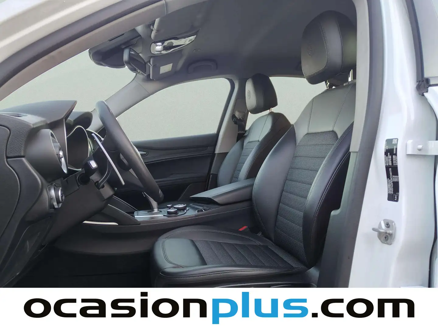 Foto Alfa Romeo Stelvio Alfa Romeo Stelvio 2.2 Diesel Executive RWD (160 CV)