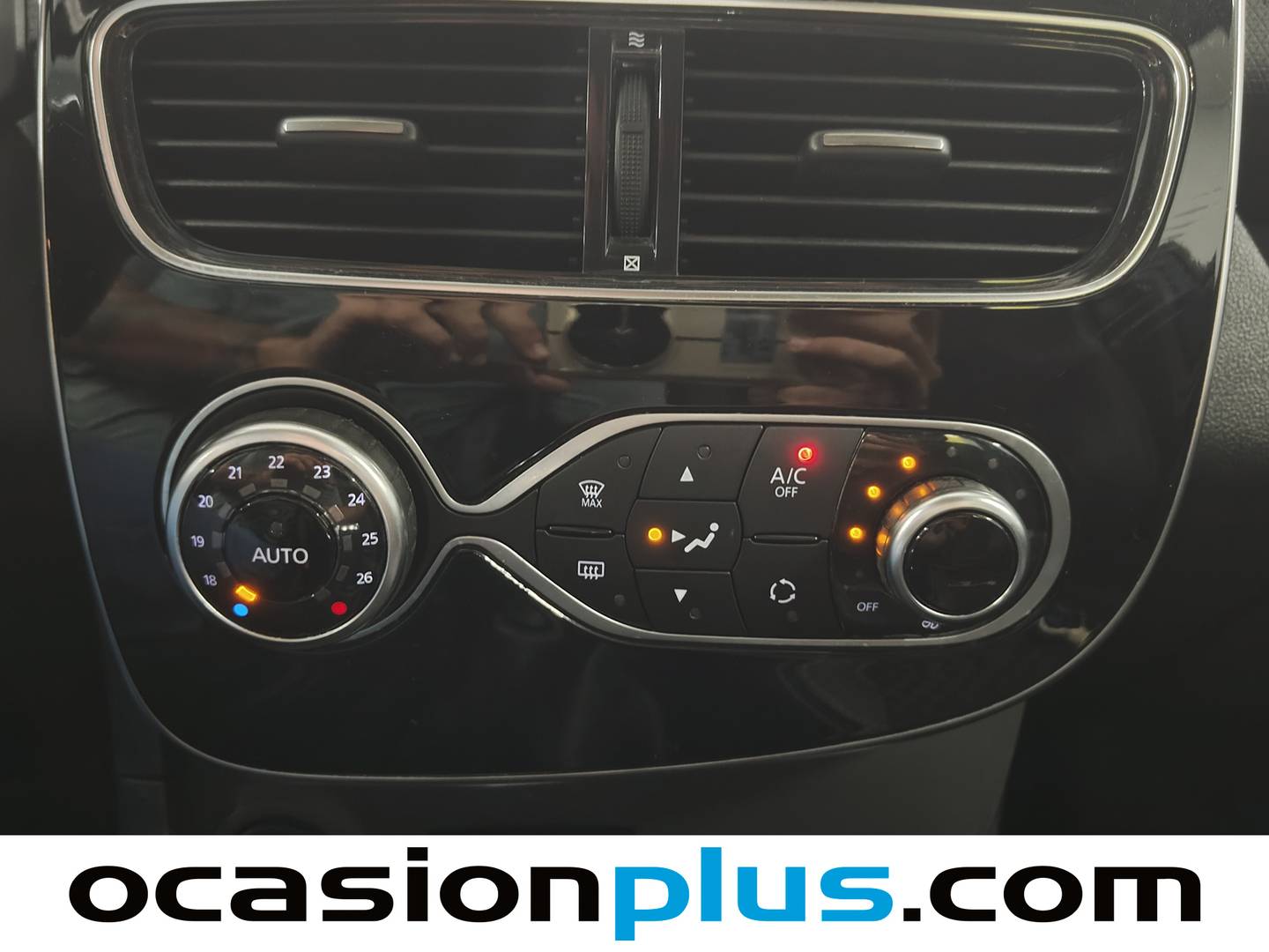 Renault Clio Renault Clio Zen TCe (90 CV) manual