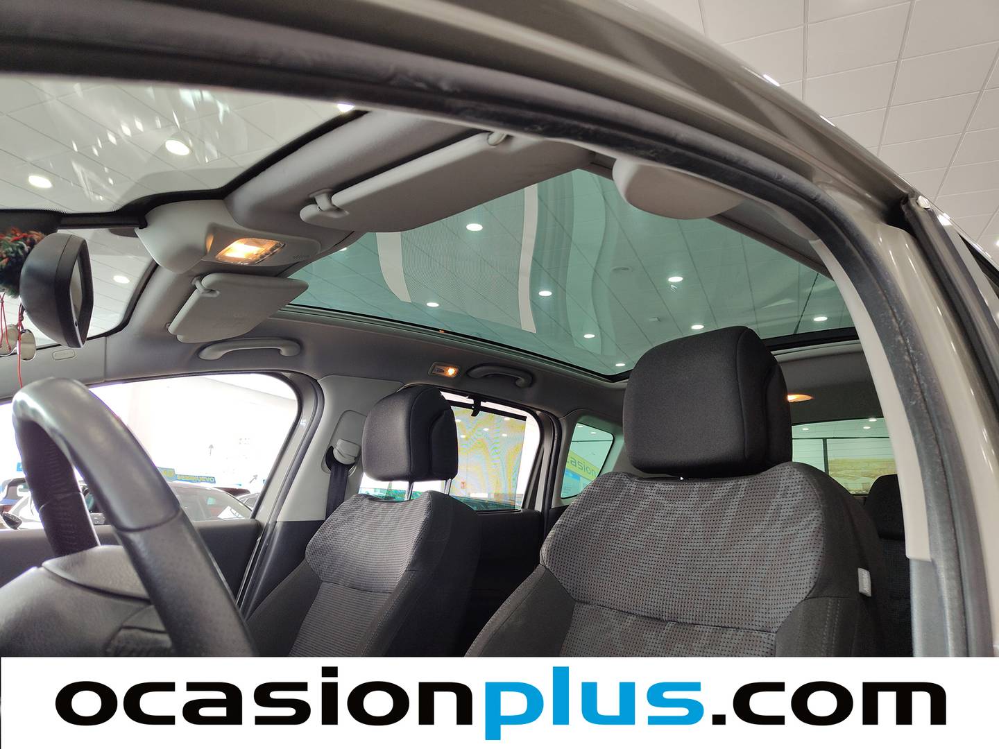 Extras y acabados del Peugeot 3008 Peugeot 3008 2.0 HDI FAP Sport Pack (150 CV)