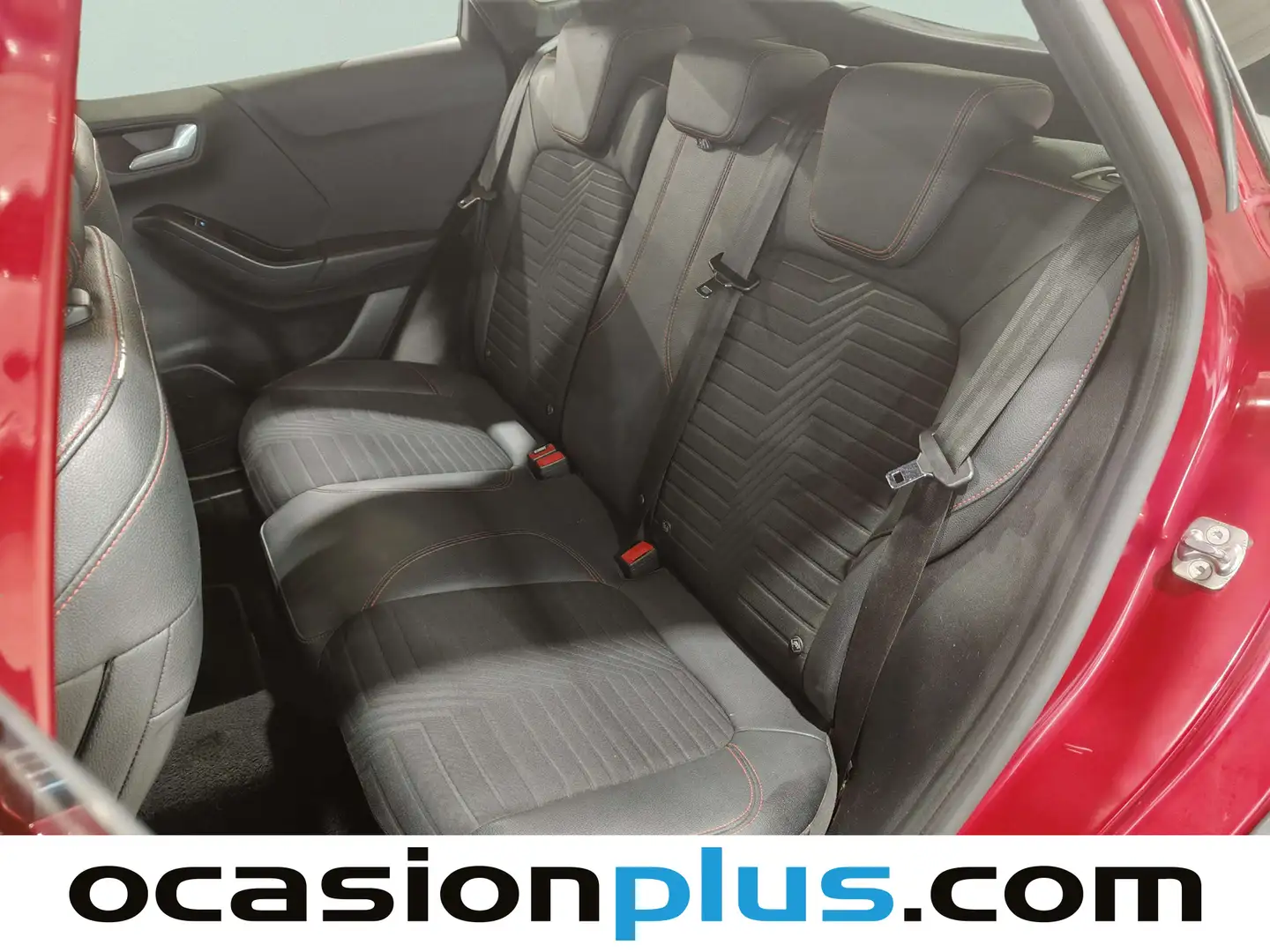 Foto Ford Puma Ford Puma 1.0 EcoBoost MHEV ST-Line X Auto (155 CV)