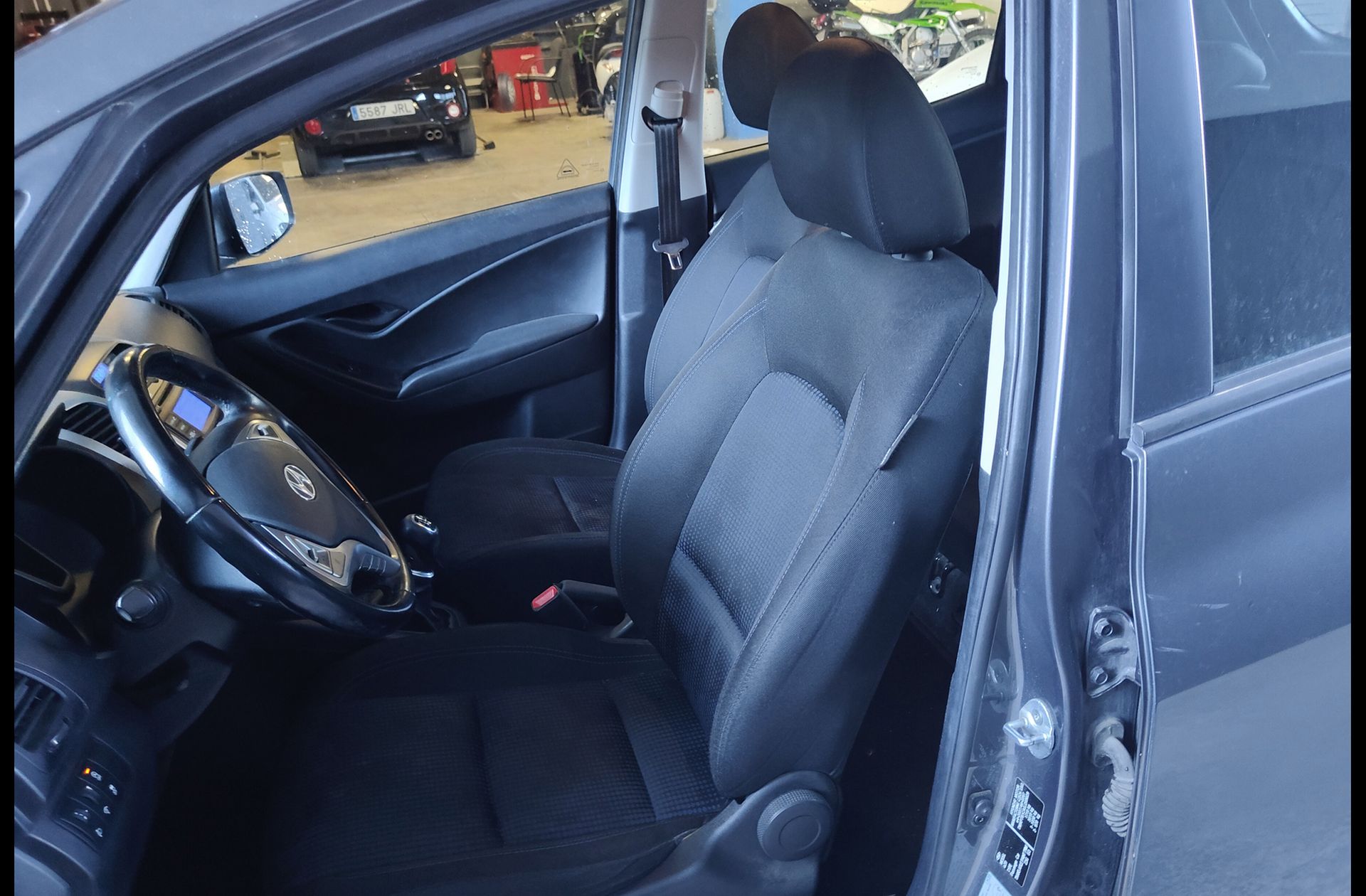 Hyundai ix20 1.4 MPI BlueDrive Klass - foto 9