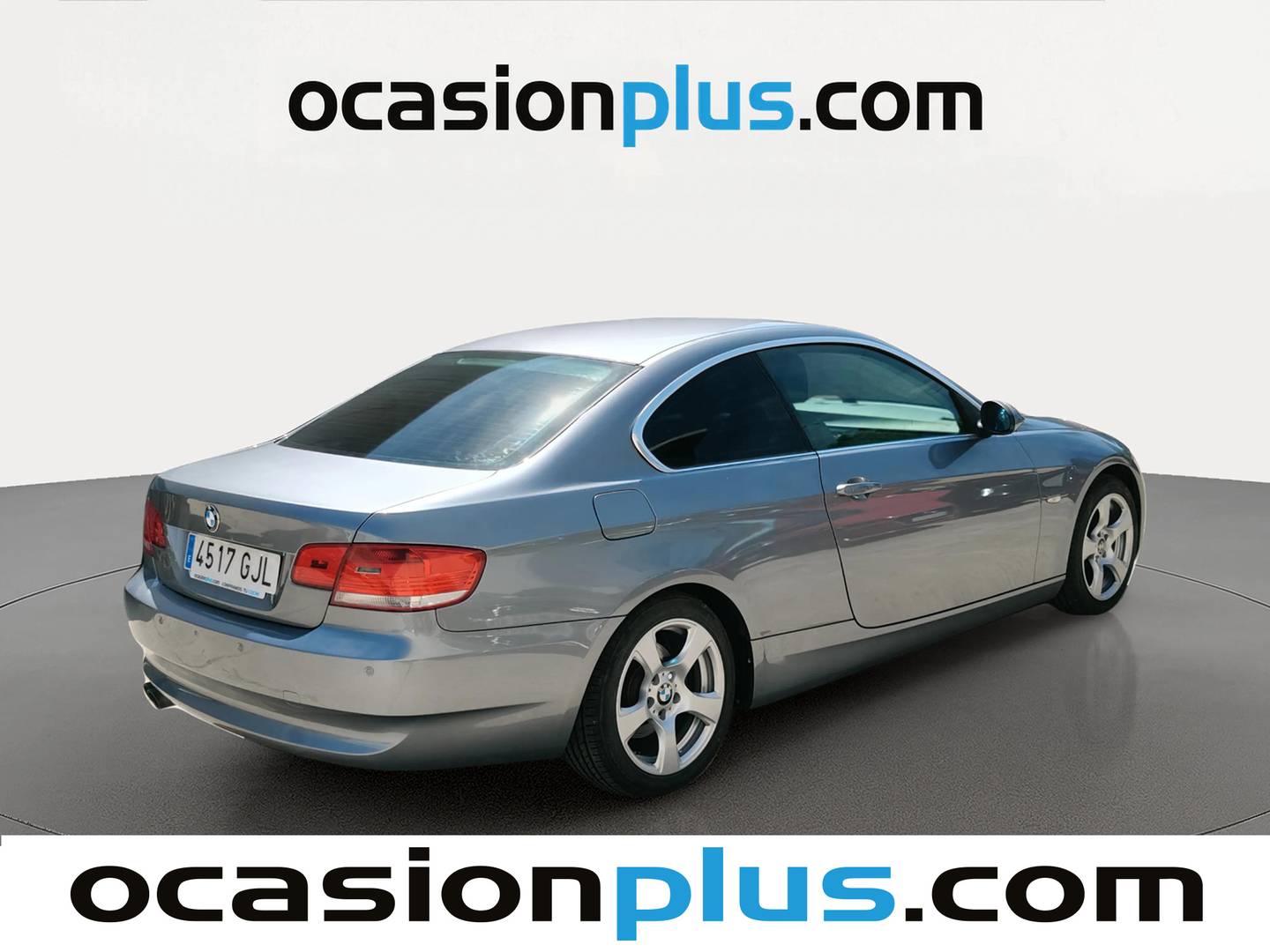 Foto trasera BMW Serie 3 BMW Serie 3 325i Coupe  (218 CV) derecha