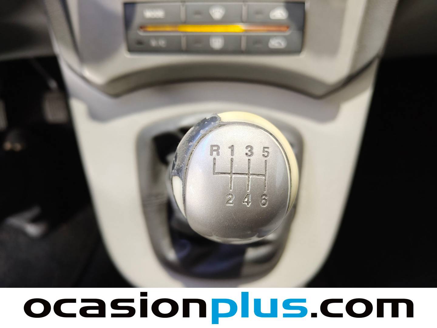 KIA Carens KIA Carens 2.0 CRDI VGT Emotion (140 CV) de segunda mano