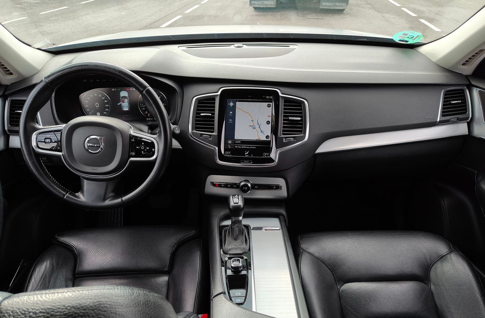 Volvo XC90 D4 Momentum - foto 7