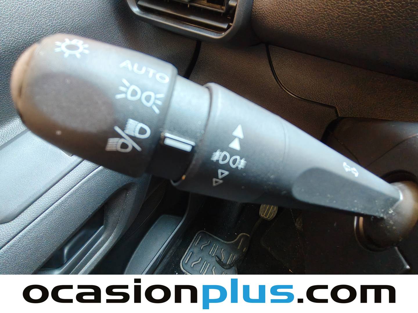 Foto Peugeot Rifter Peugeot Rifter Active Pack Business Standard BlueHDi (100 CV)