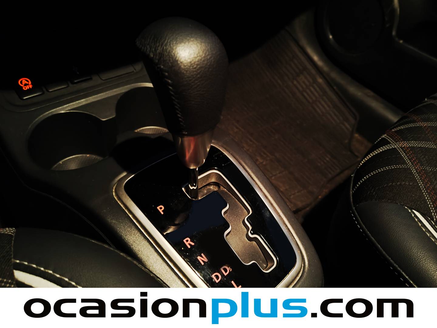 Foto Mitsubishi Space Star Mitsubishi Space Star 120 MPI Kaiteki CVT (71 CV)