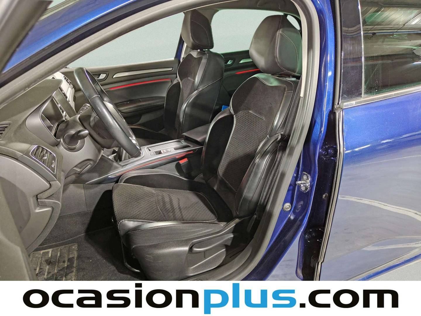 Foto asientos delanteros Renault Mégane Renault Megane Zen Energy TCe (130 CV)