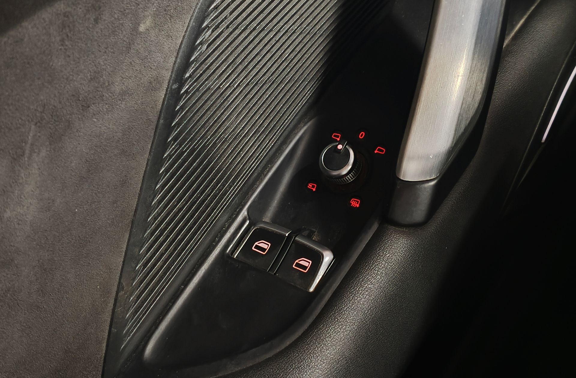 Audi TT Roadster 1.8 TFSI S tronic Pack S-Line - foto 34