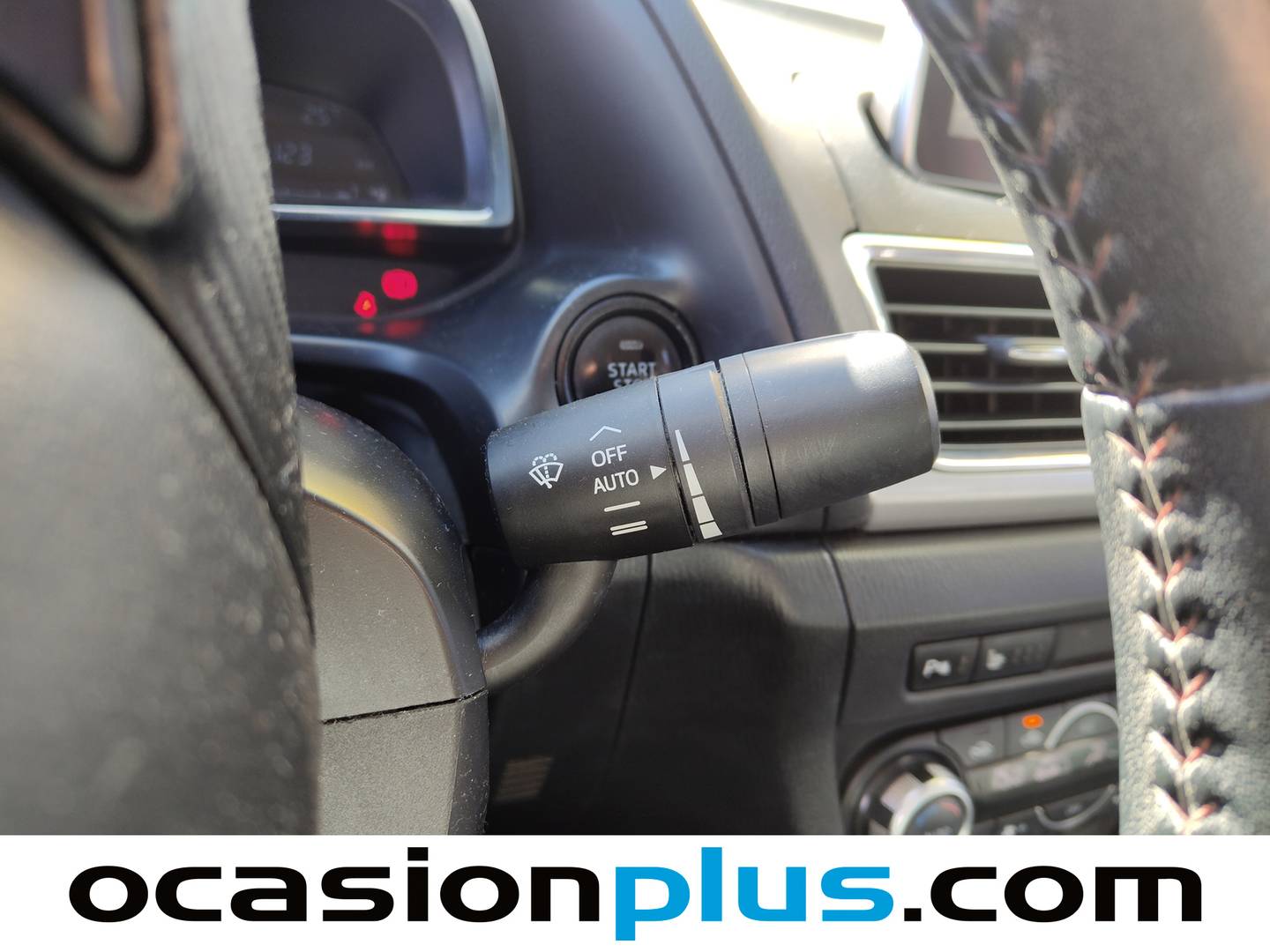 Foto Mazda Mazda3 Mazda Mazda 3 2.0 GE Sedan Luxury MT (120 CV)