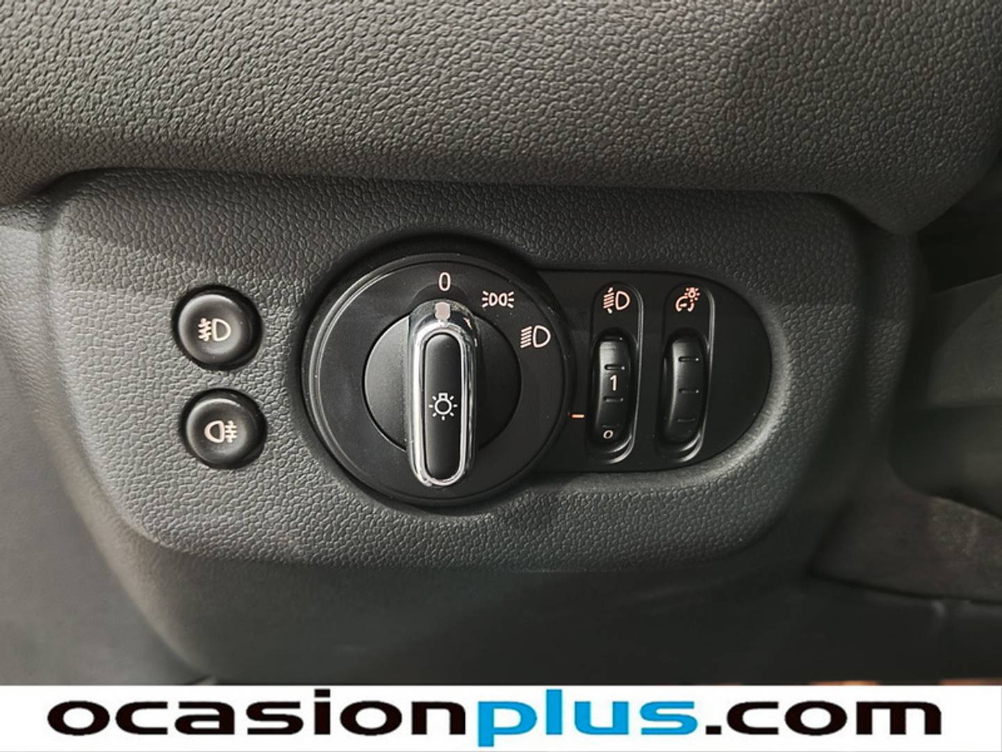 Foto Mini CLUBMAN MINI MINI Clubman One D (116 CV)