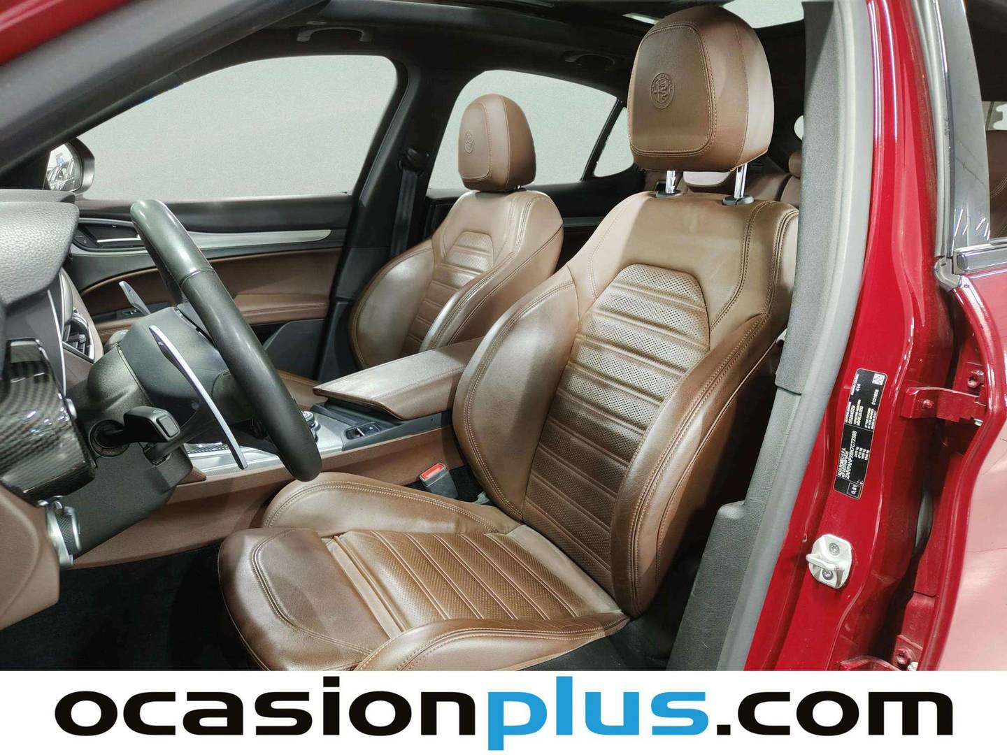 Foto asientos delanteros Alfa Romeo Stelvio Alfa Romeo Stelvio 2.2 Diesel Executive Q4  (210 CV)
