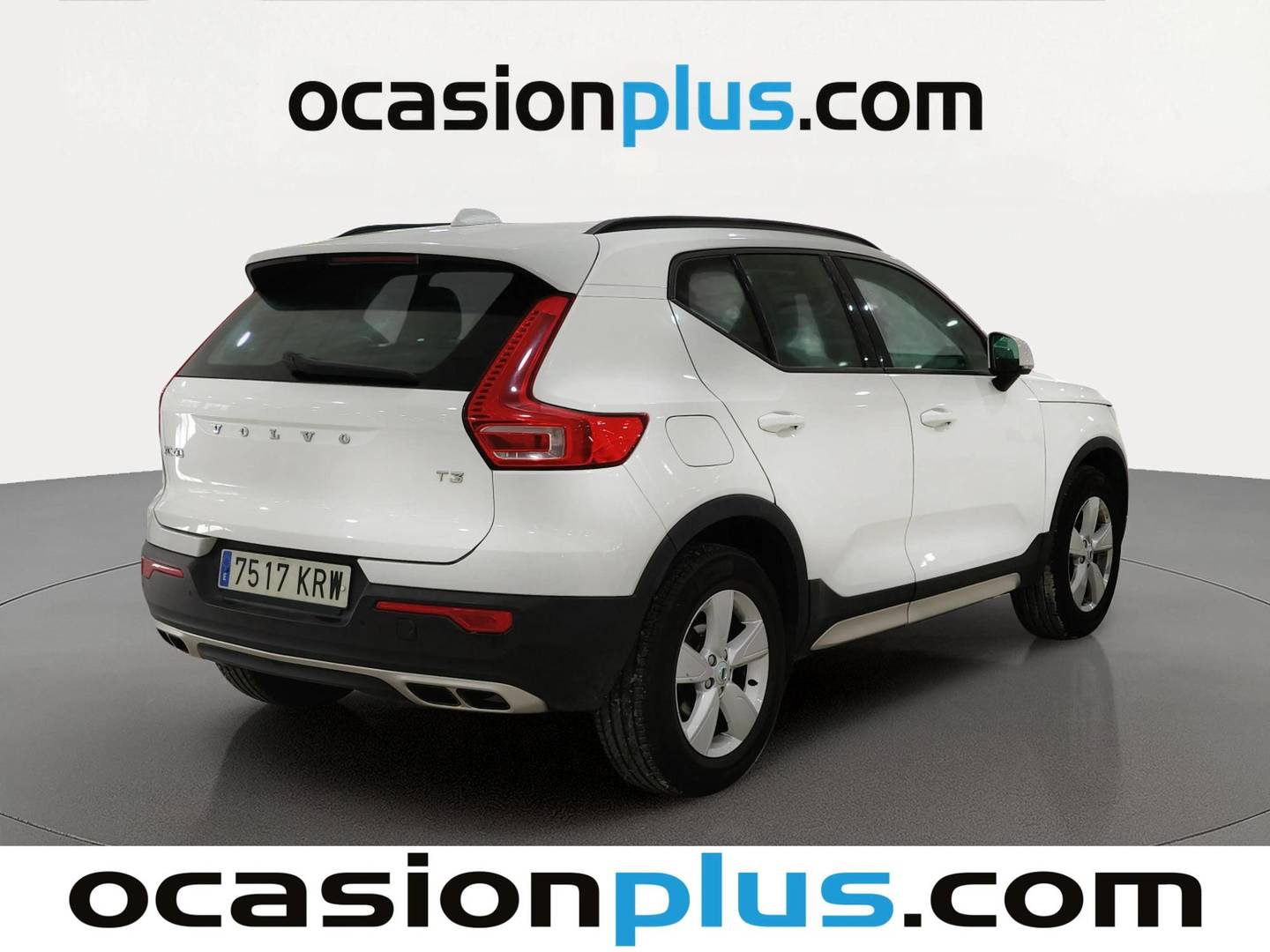 Foto trasera Volvo XC40 Volvo XC40 T3 (156 CV) derecha