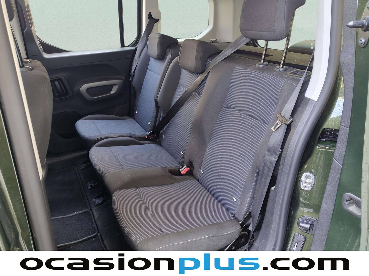 Foto asientos traseros Fiat Doblò Fiat Dobló Combi 1.5 BlueHDi Talla M (100 CV)