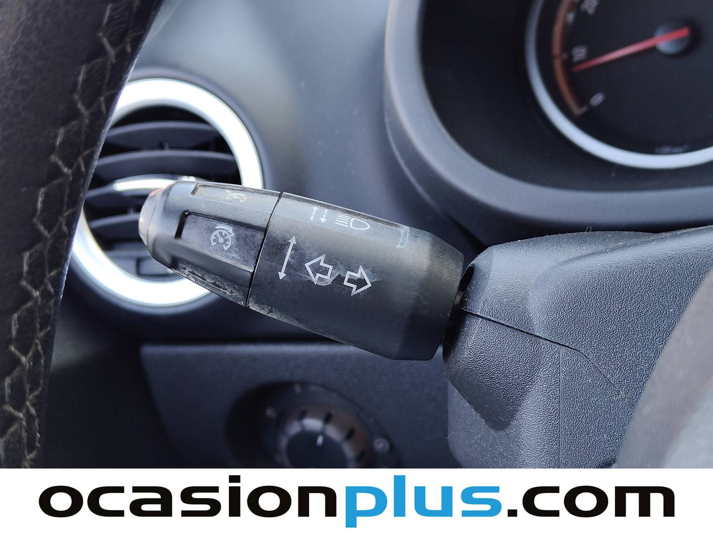 Equipamiento del Opel Corsa Opel Corsa 1.4 Cosmo (90 CV)