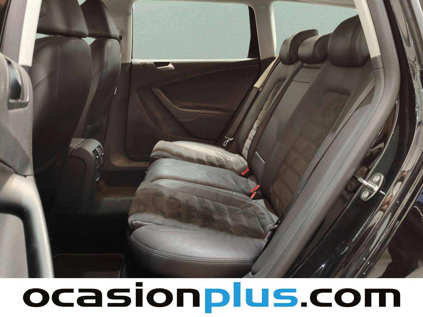 Foto asientos traseros Volkswagen Passat Volkswagen Passat Variant Highline 2.0 TDI DPF (140 CV)