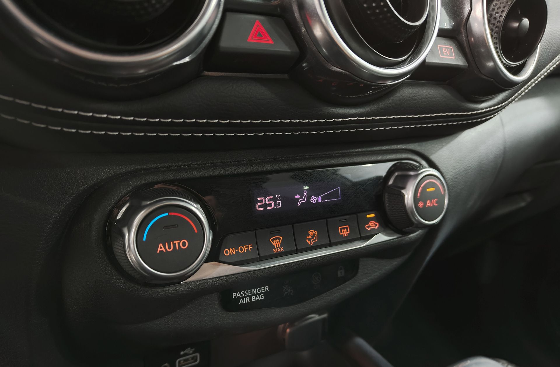 Nissan Juke Hybrid N-Design Black - foto 30
