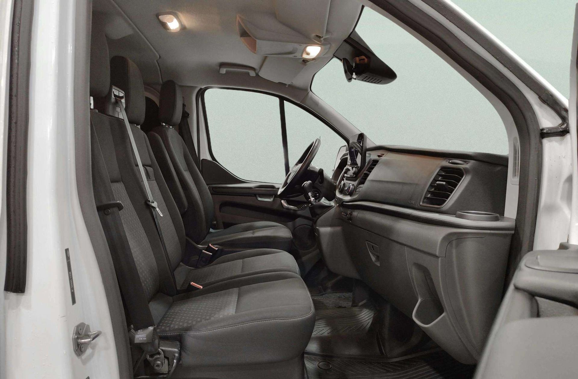 Ford Transit Custom Kombi 2.0 TDCi 320 L1 Trend - foto 16