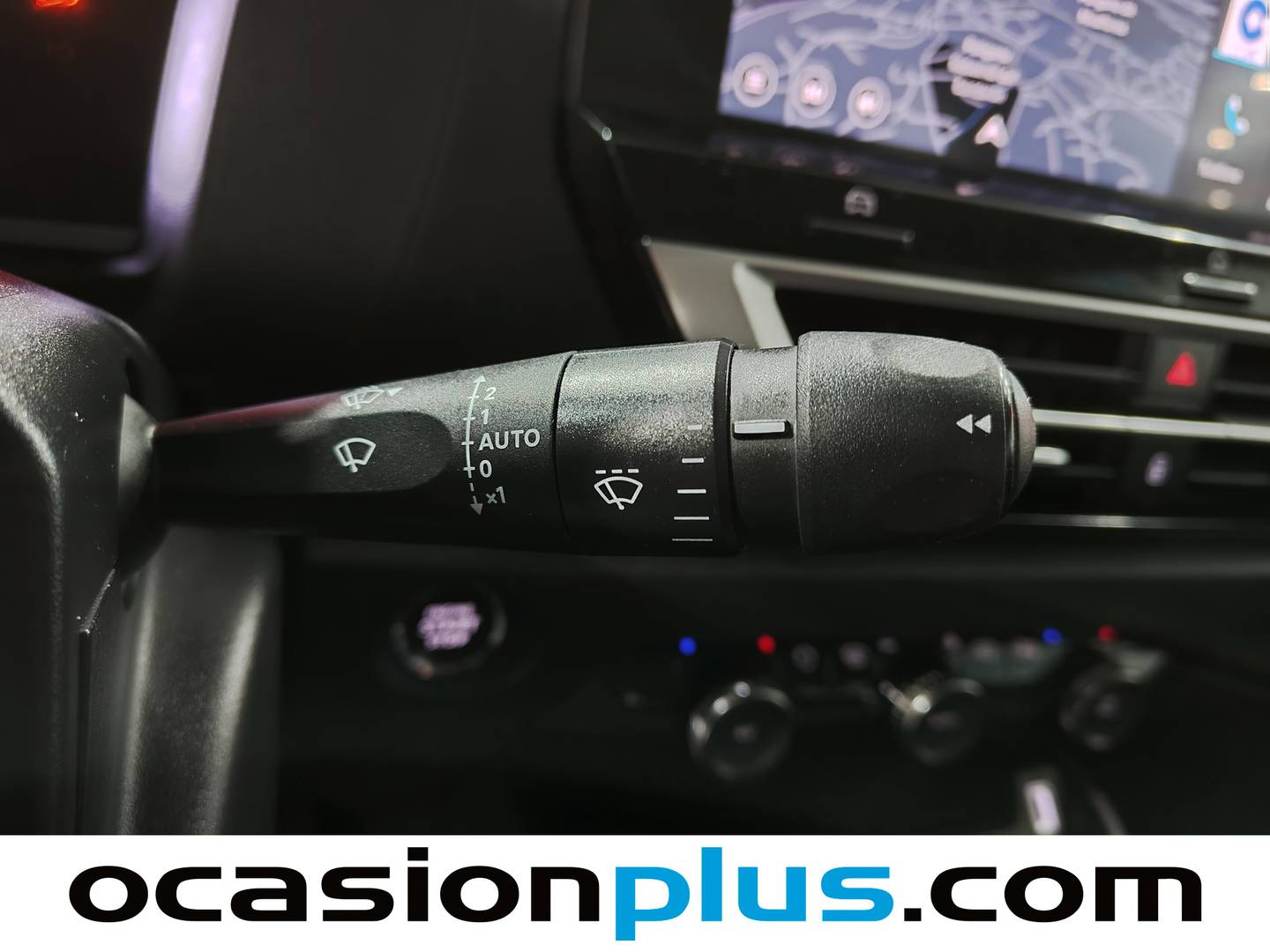 Foto Citroën C4 X Citroen C4 X PureTech 130 S&S Plus EAT8 (131 CV)