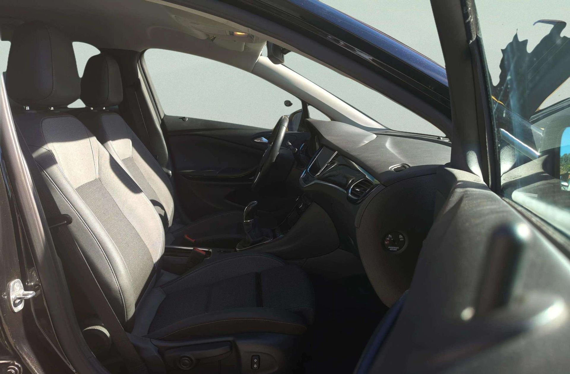 Opel Astra 1.2 Turbo SHR Elegance - foto 19