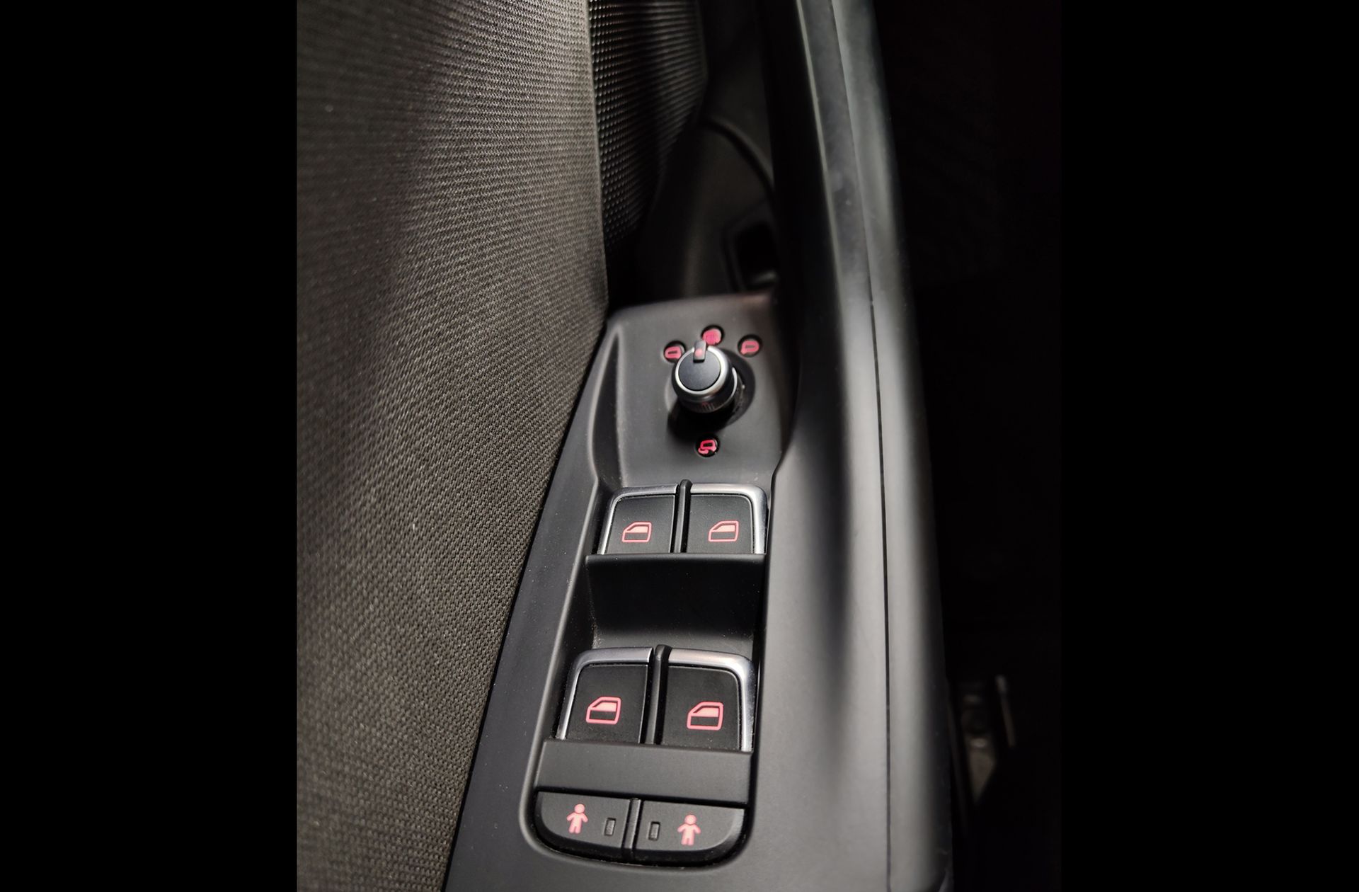 Audi Q3 sport edition 2.0 TDI S tronic - foto 38