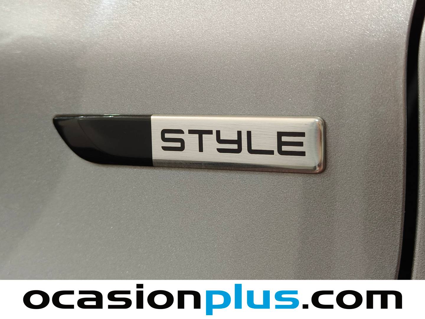 Extras y acabados del Peugeot 2008 Peugeot 2008 PureTech Style (100 CV)