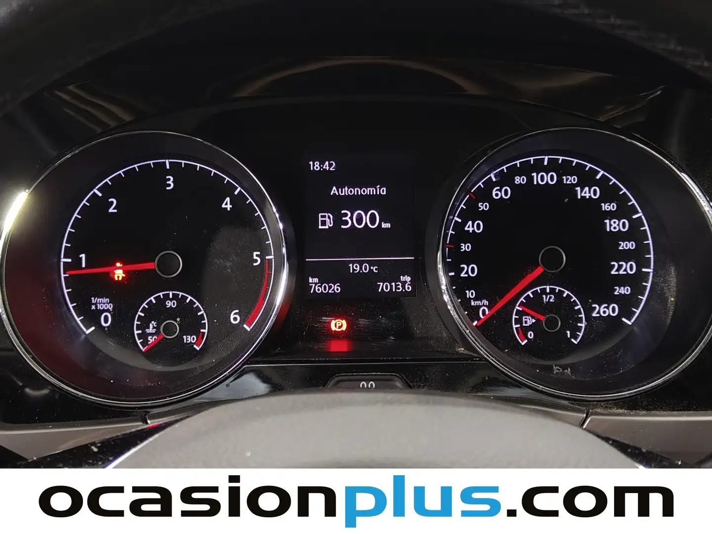 Foto Volkswagen Touran Volkswagen Touran Business 2.0 TDI (122 CV)