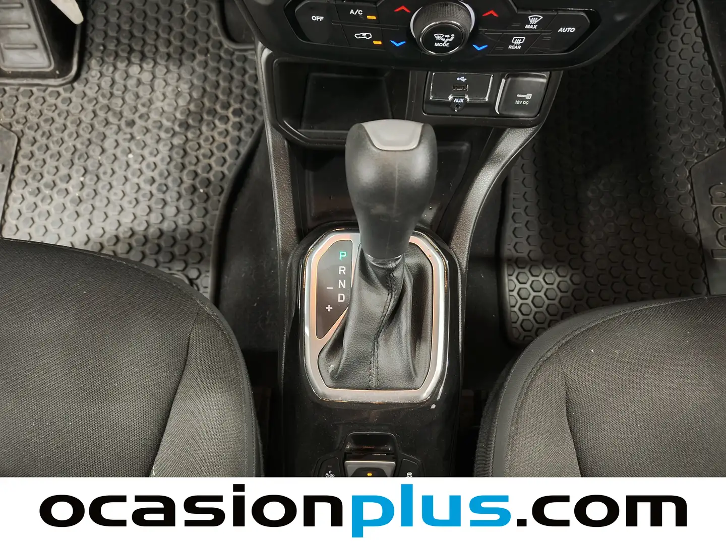 Foto Jeep Renegade Jeep Renegade eHybrid Night Eagle ATX (130 CV)