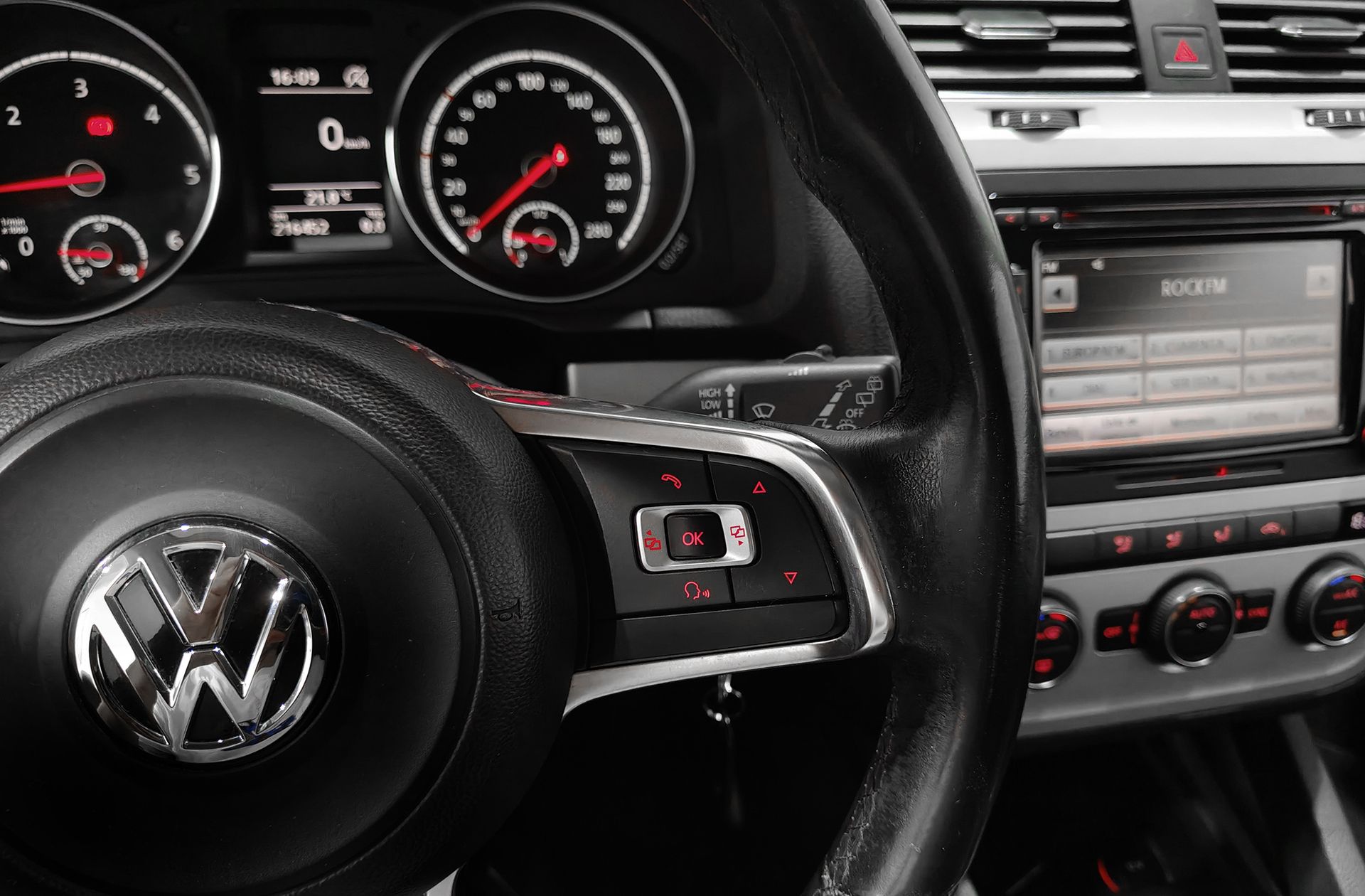 Volkswagen Scirocco R-Line 2.0 TDI BMT - foto 26