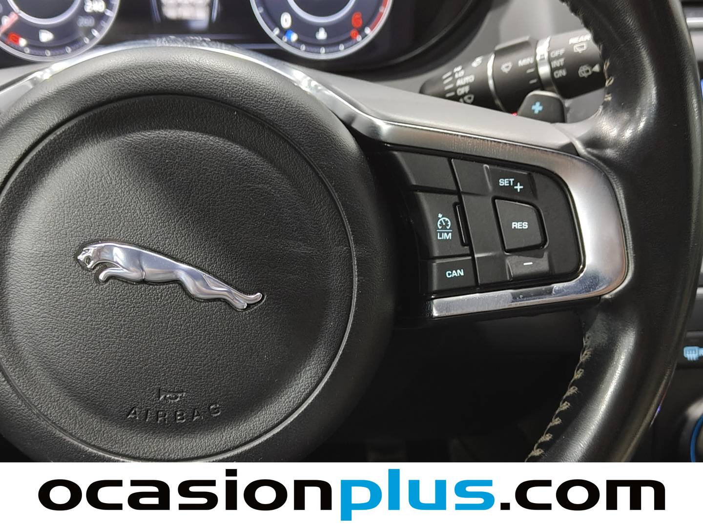 Foto Jaguar E-Pace Jaguar E-PACE 2.0D R-Dynamic S 4WD Auto (240 CV)