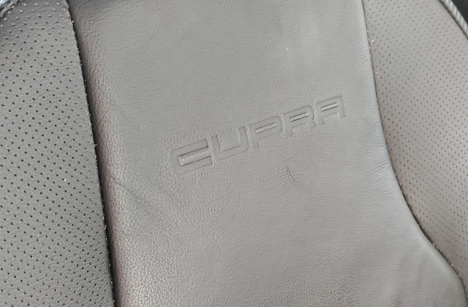 SEAT León 2.0 TSI Cupra DSG - foto 7