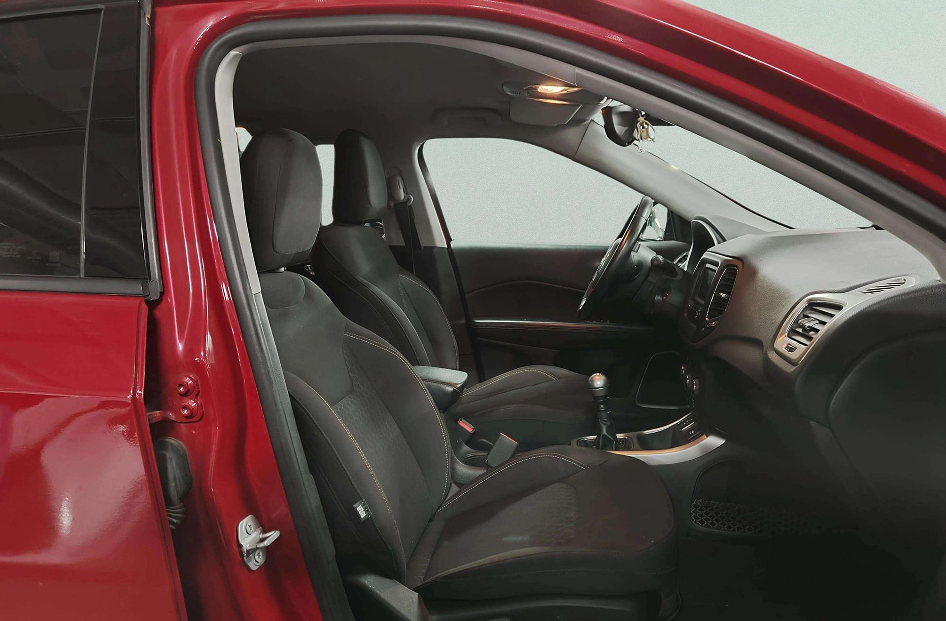 Jeep Compass 1.4 MultiAir Sport 4x2 - foto 14