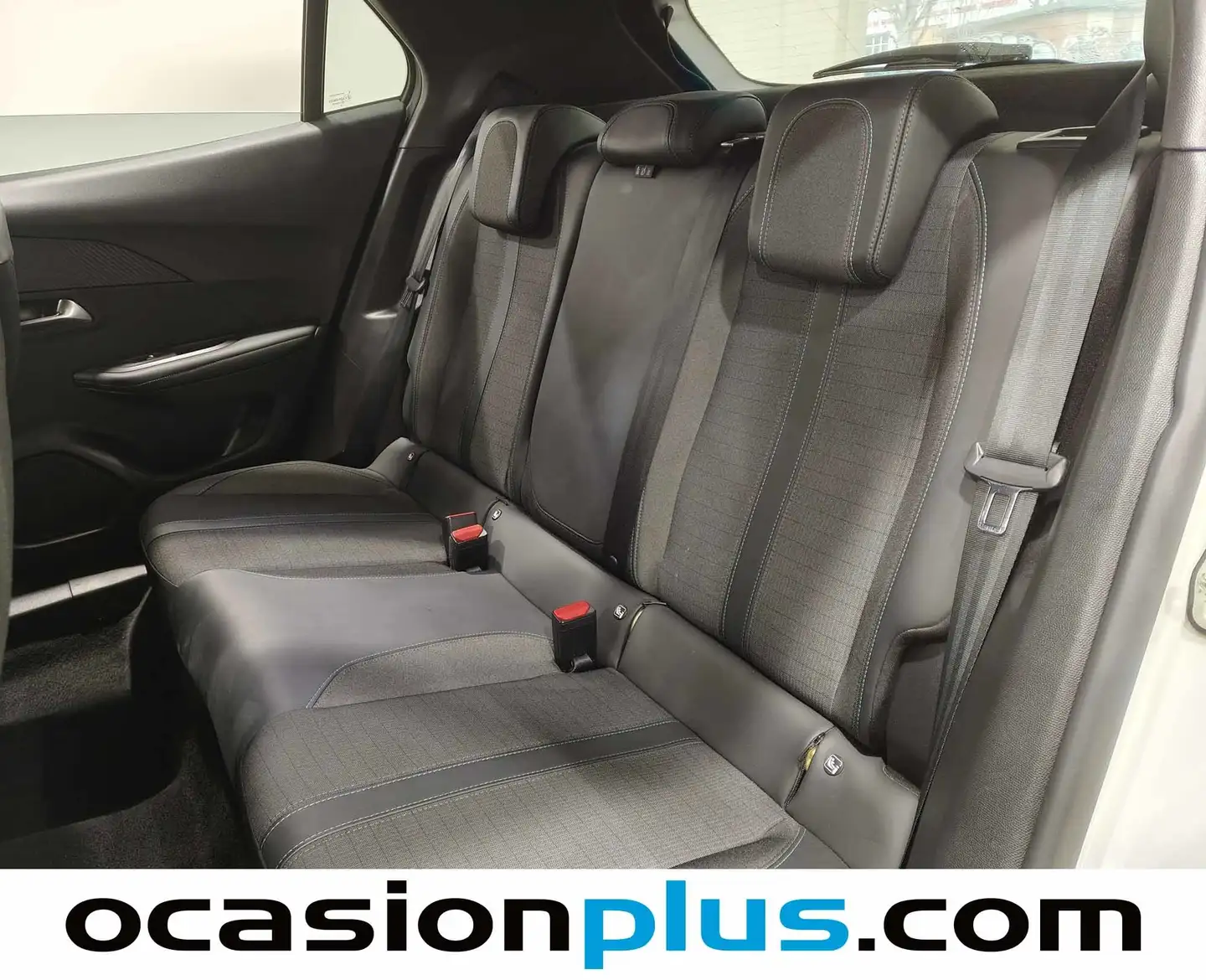 Foto Peugeot 2008 Peugeot 2008 PureTech 100 S&S Allure (100 CV)