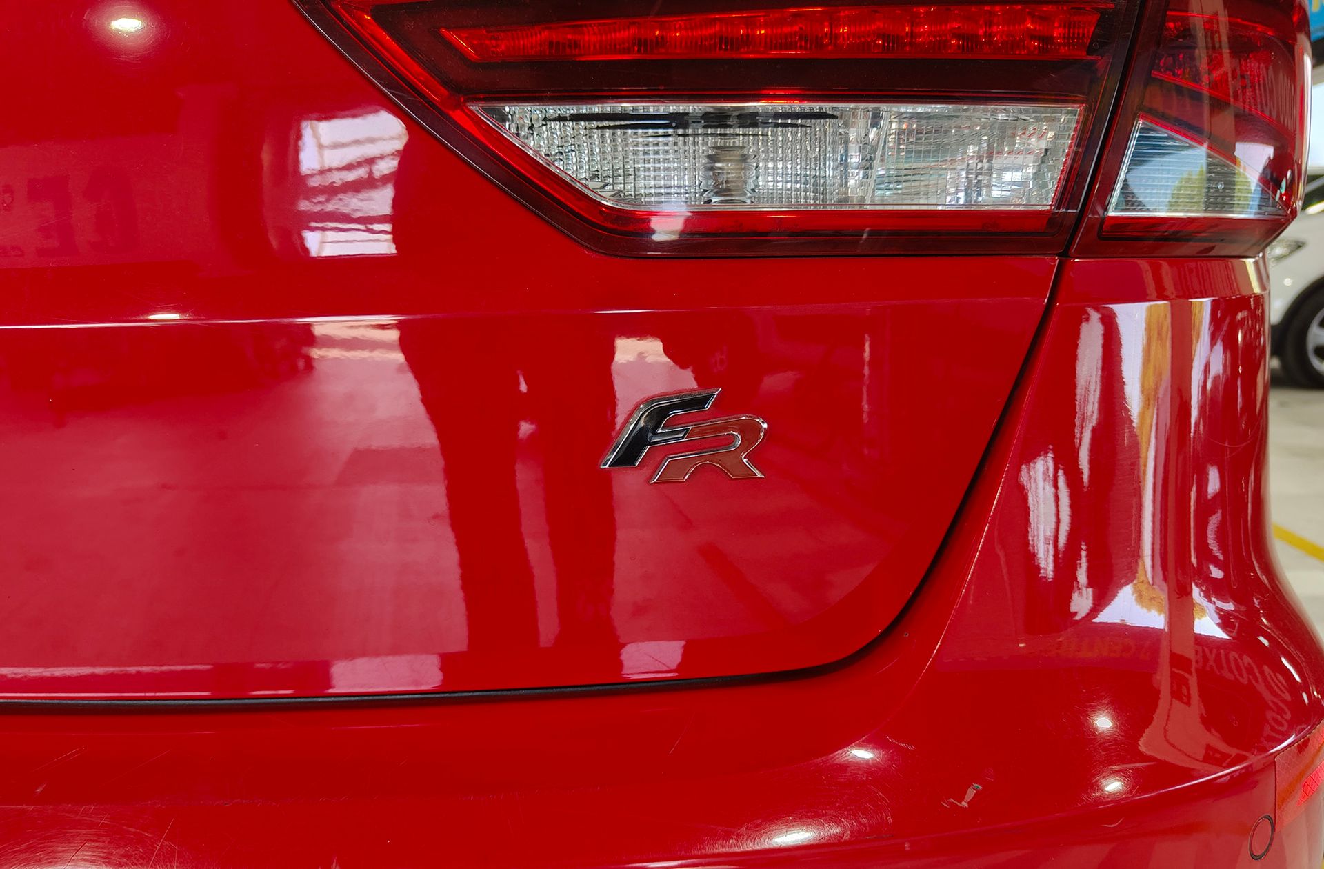 SEAT León ST 1.4 TSI ACT FR DSG7 - foto 5