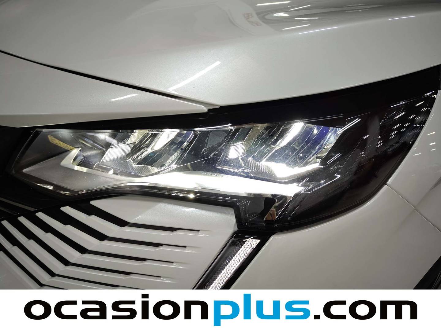 Foto Peugeot 3008 Hybrid Peugeot 3008 Hybrid 300 Allure Pack e-EAT8 (300 CV)