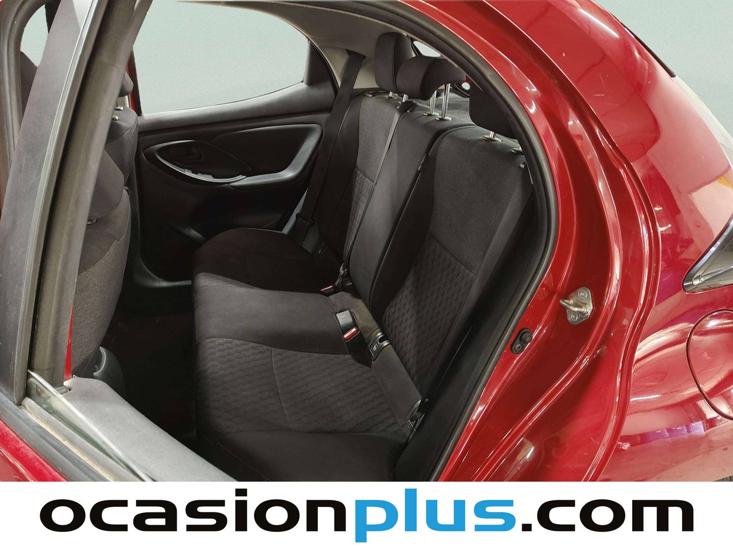 Foto asientos traseros Toyota Yaris Toyota Yaris 1.5 S-Edition (125 CV)